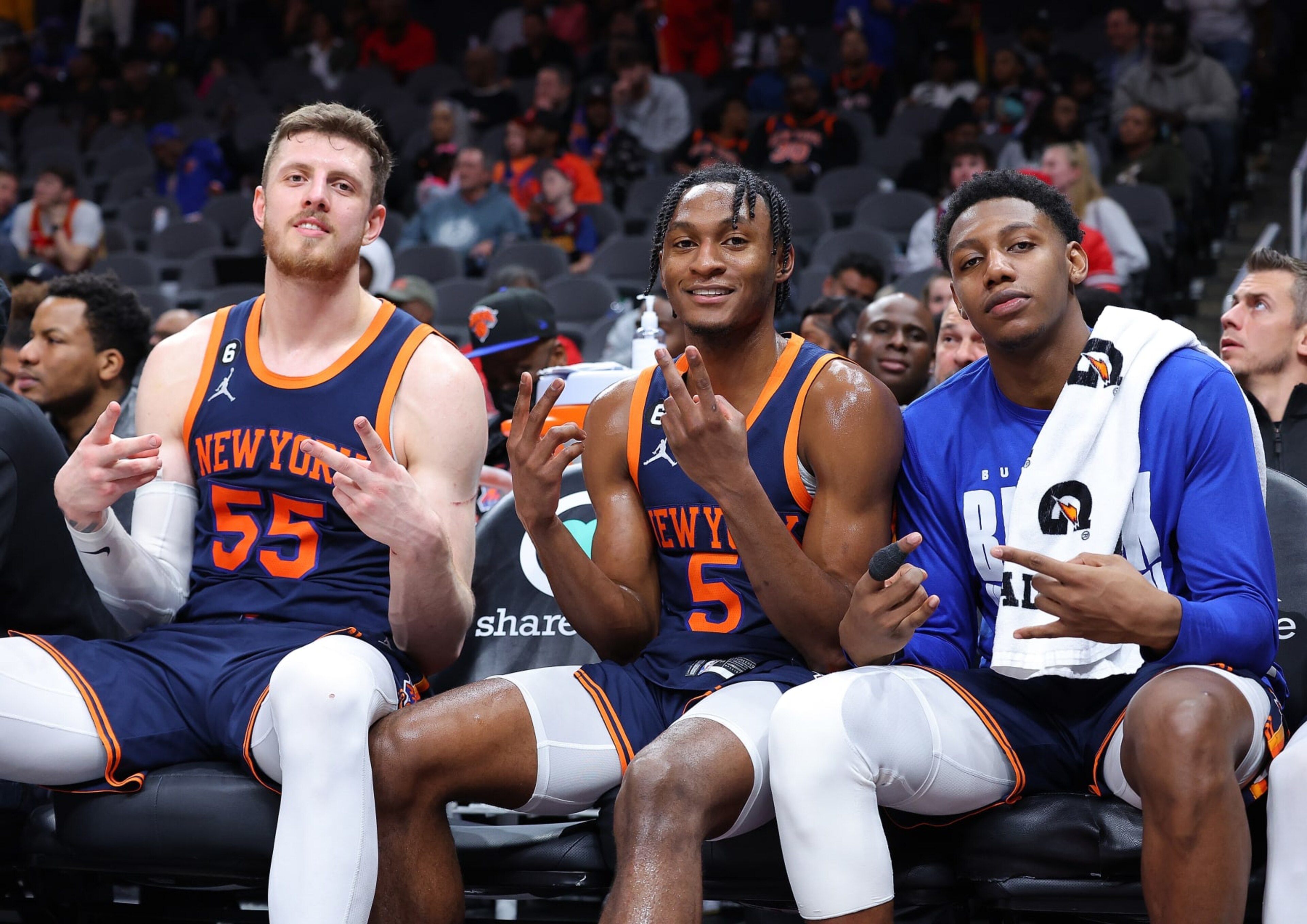 ATLANTA, GEORGIA - FEBRUARY 15: Isaiah Hartenstein #55, Immanuel Quickley #5 and RJ Barrett #9 of the New York Knicks pose for a picture in the final seconds of their 122-101 win over the Atlanta Hawks during the fourth quarter at State Farm Arena on February 15, 2023 in Atlanta, Georgia. NOTE TO USER: User expressly acknowledges and agrees that, by downloading and or using this photograph, User is consenting to the terms and conditions of the Getty Images License Agreement. (Photo by Kevin C. Cox/Getty Images) ATLANTA, GEORGIA - FEBRUARY 15: Isaiah Hartenstein #55, Immanuel Quickley #5 and RJ Barrett #9 of the New York Knicks pose for a picture in the final seconds of their 122-101 win over the Atlanta Hawks during the fourth quarter at State Farm Arena on February 15, 2023 in Atlanta, Georgia. NOTE TO USER: User expressly acknowledges and agrees that, by downloading and or using this photograph, User is consenting to the terms and conditions of the Getty Images License Agreement. (Photo by Kevin C. Cox/Getty Images)