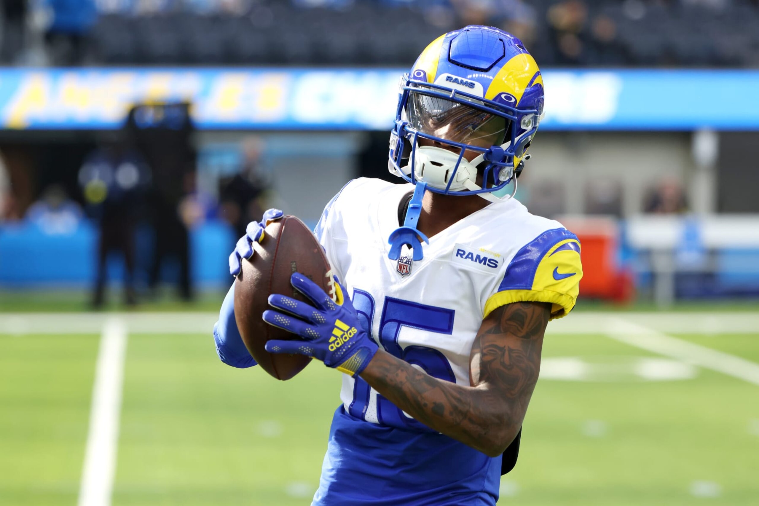 INGLEWOOD, CALIFORNIA - JANUARY 01: Tutu Atwell #15 of the Los Angeles Rams warms up prior to the game against the Los Angeles Chargers at SoFi Stadium on January 01, 2023 in Inglewood, California. (Photo by Katelyn Mulcahy/Getty Images)