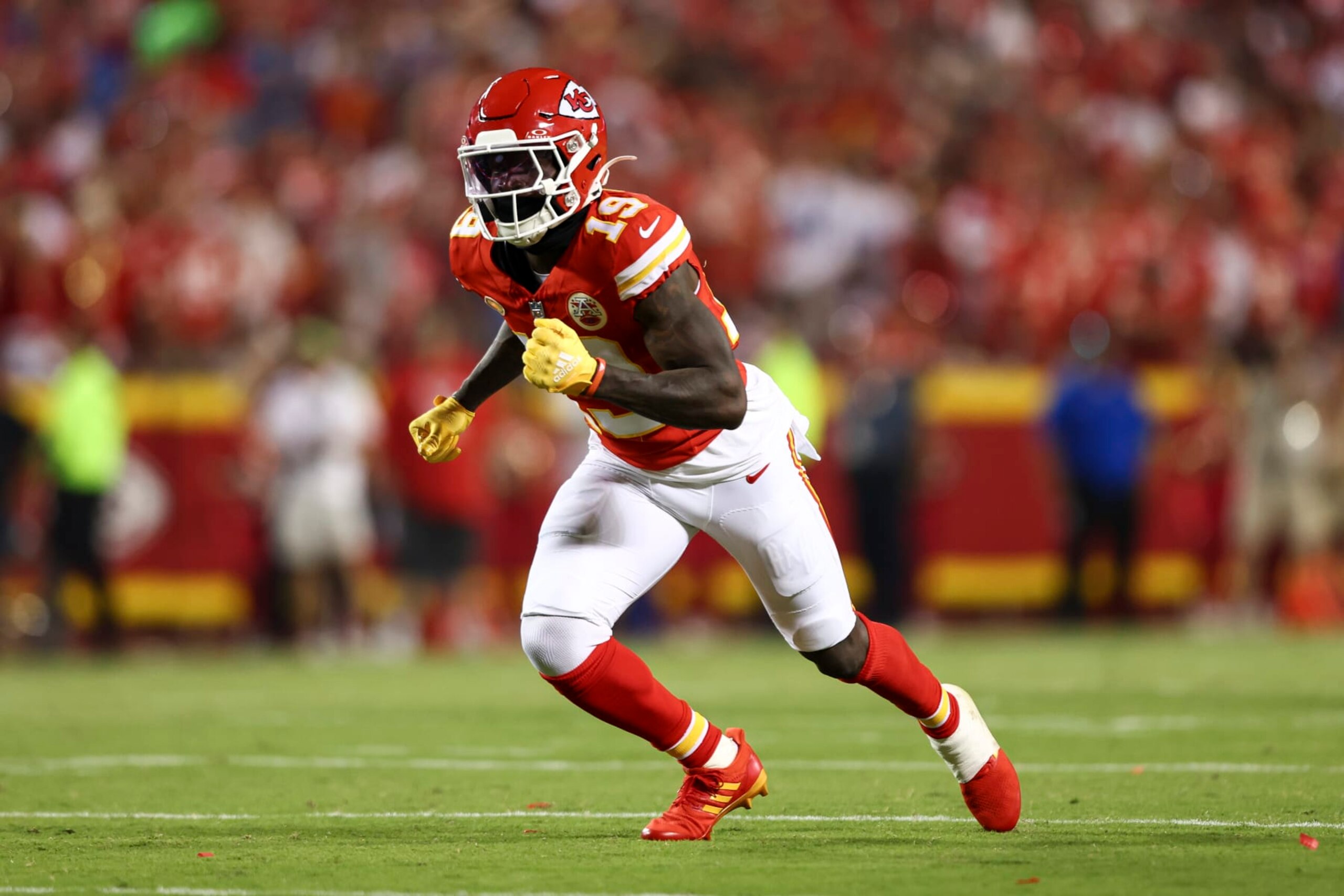 KANSAS CITY, MO - SEPTEMBER 7: Kadarius Toney #19 of the Kansas City Chiefs runs downfield during an NFL football game against the Detroit Lions at GEHA Field at Arrowhead Stadium on September 7, 2023 in Kansas City, Missouri. (Photo by Kevin Sabitus/Getty Images)