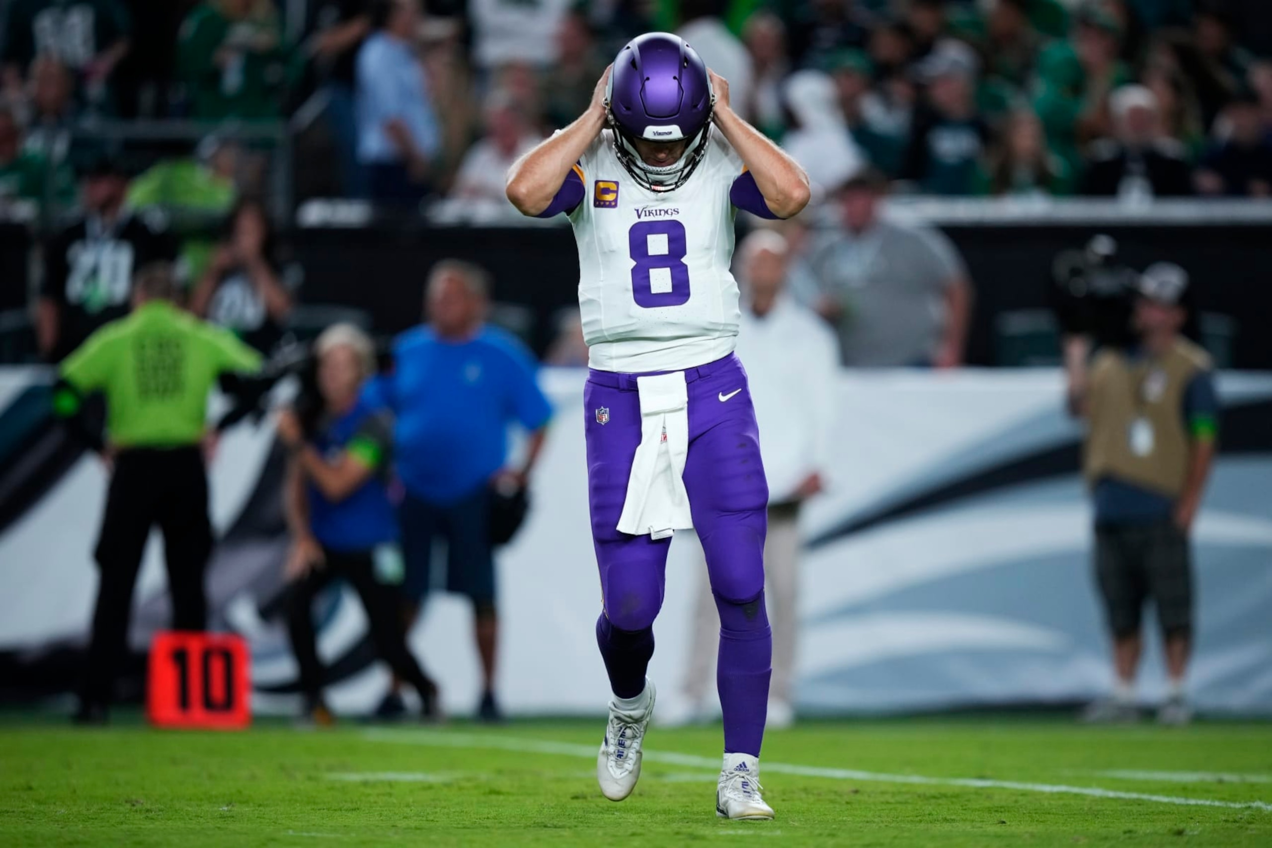 Minnesota Vikings quarterback Kirk Cousins (8) reacts during the second half of an NFL football game against the Philadelphia Eagles on Thursday, Sept. 14, 2023, in Philadelphia. (AP Photo/Matt Slocum) Minnesota Vikings quarterback Kirk Cousins (8) reacts during the second half of an NFL football game against the Philadelphia Eagles on Thursday, Sept. 14, 2023, in Philadelphia. (AP Photo/Matt Slocum)