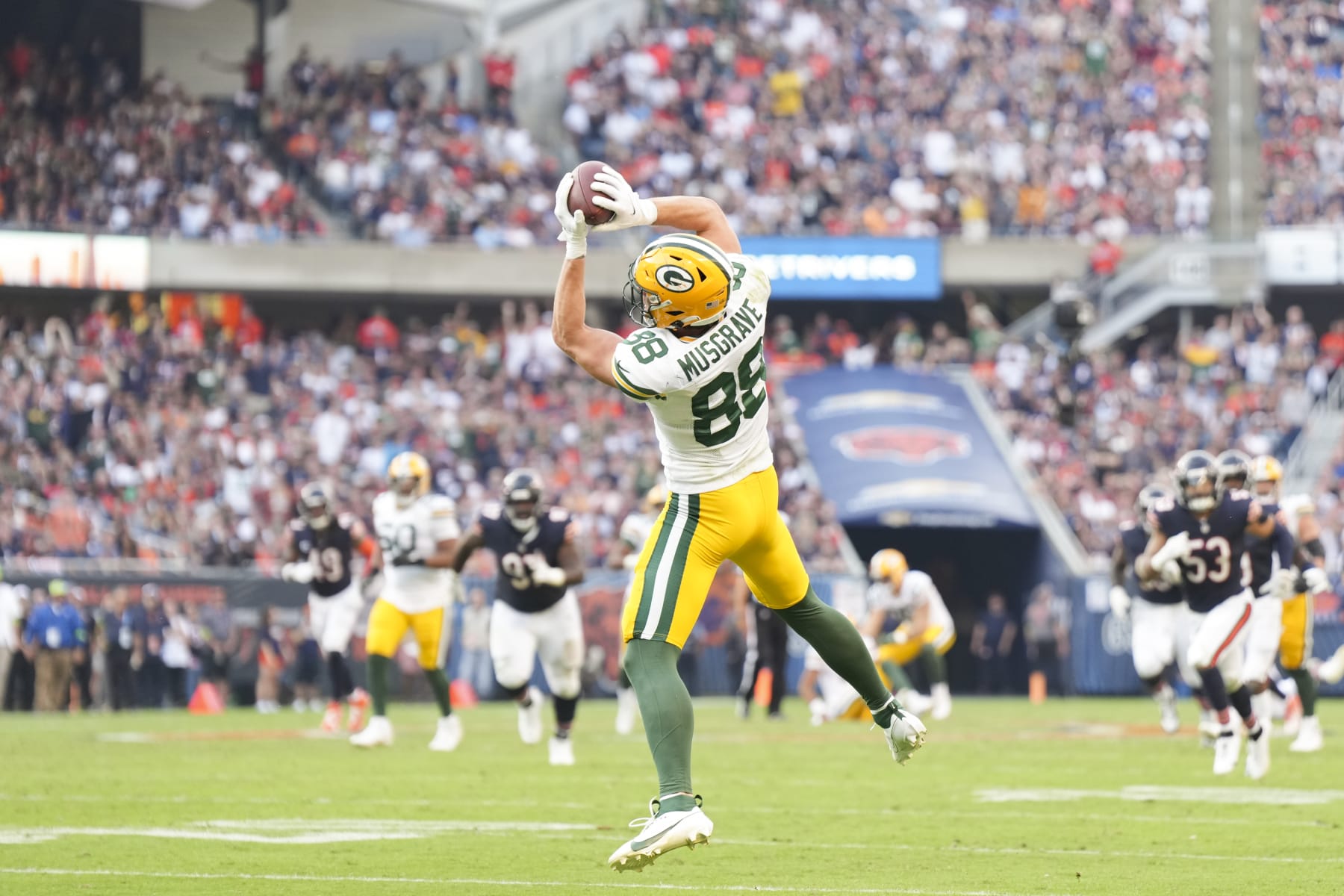 CHICAGO, IL - SEPTEMBER 10:  Tight end Luke Musgrave #88 of the Green Bay Packers attempts a catch during an NFL football game against the Chicago Bears at Soldier Field on September 10, 2023 in Chicago, Illinois. (Photo by Todd Rosenberg/Getty Images)