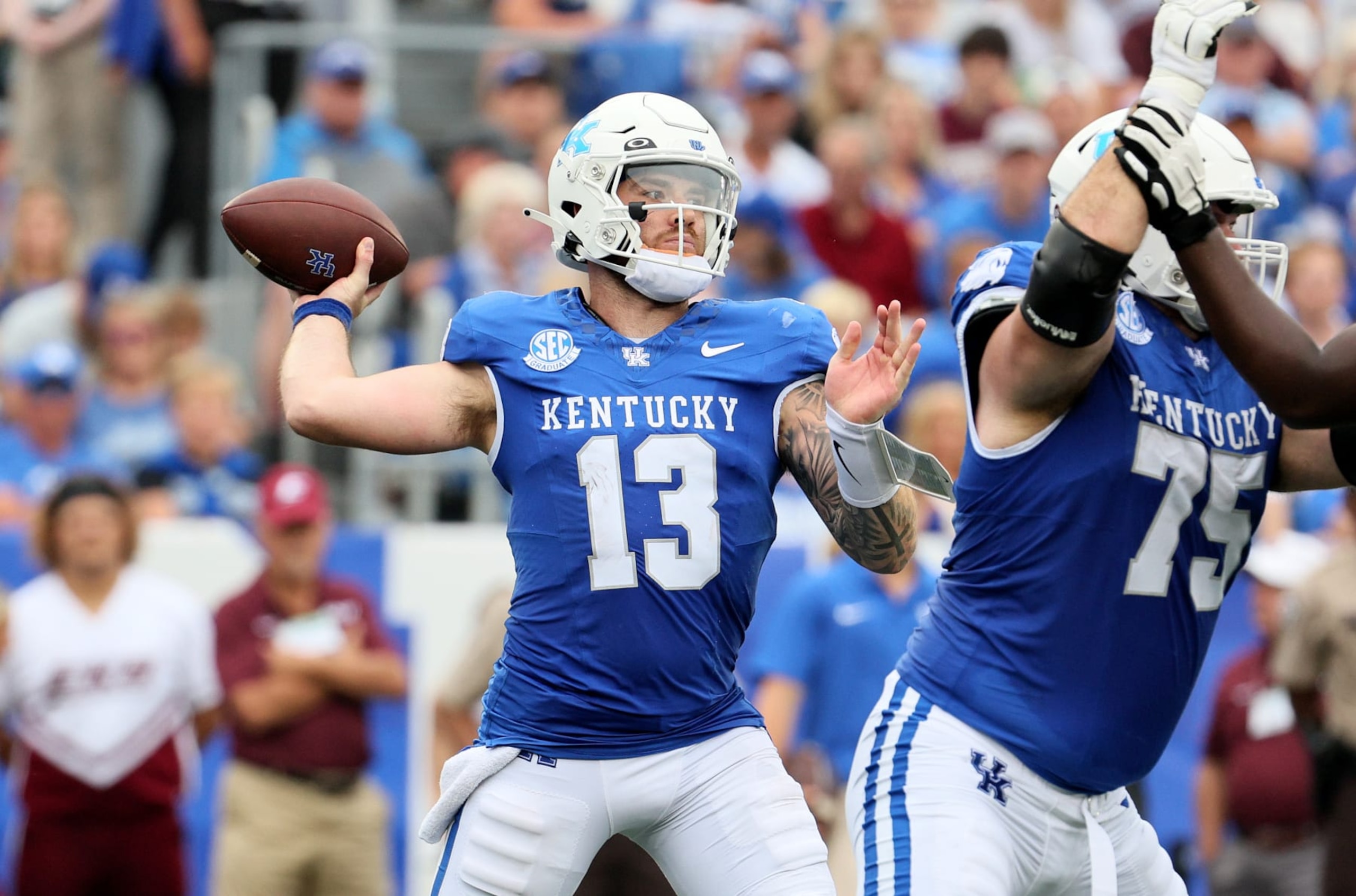 LEXINGTON, KENTUCKY - SEPTEMBER 09: Devin Leary #13 of the Kentucky Wildcats against the EKU Colonels at Kroger Field on September 09, 2023 in Lexington, Kentucky. (Photo by Andy Lyons/Getty Images) LEXINGTON, KENTUCKY - SEPTEMBER 09: Devin Leary #13 of the Kentucky Wildcats against the EKU Colonels at Kroger Field on September 09, 2023 in Lexington, Kentucky. (Photo by Andy Lyons/Getty Images)