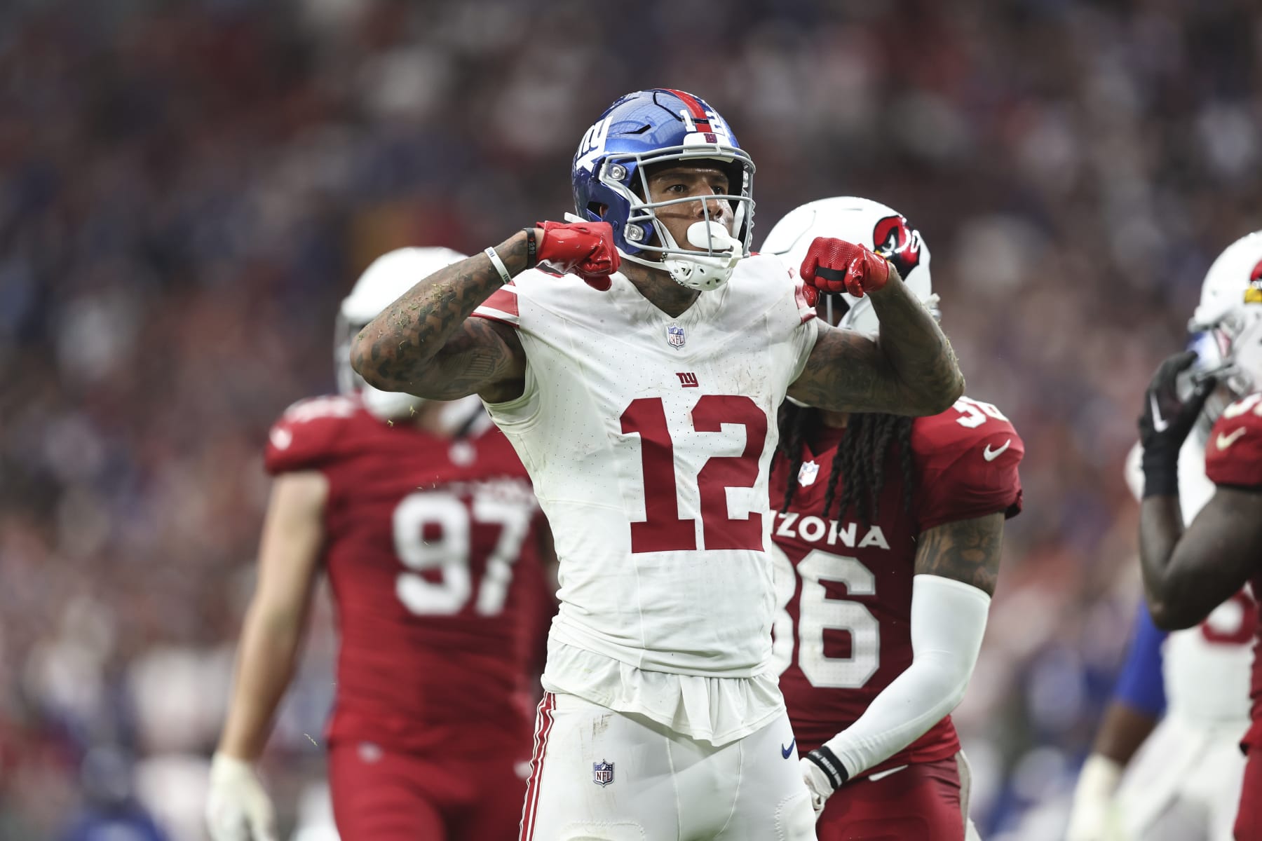 GLENDALE, ARIZONA - SEPTEMBER 17: Darren Waller #12 of the New York Giants reacts during the fourth quarter of an NFL football game between the Arizona Cardinals and the New York Giants at State Farm Stadium on September 17, 2023 in Glendale, Arizona. (Photo by Michael Owens/Getty Images)
