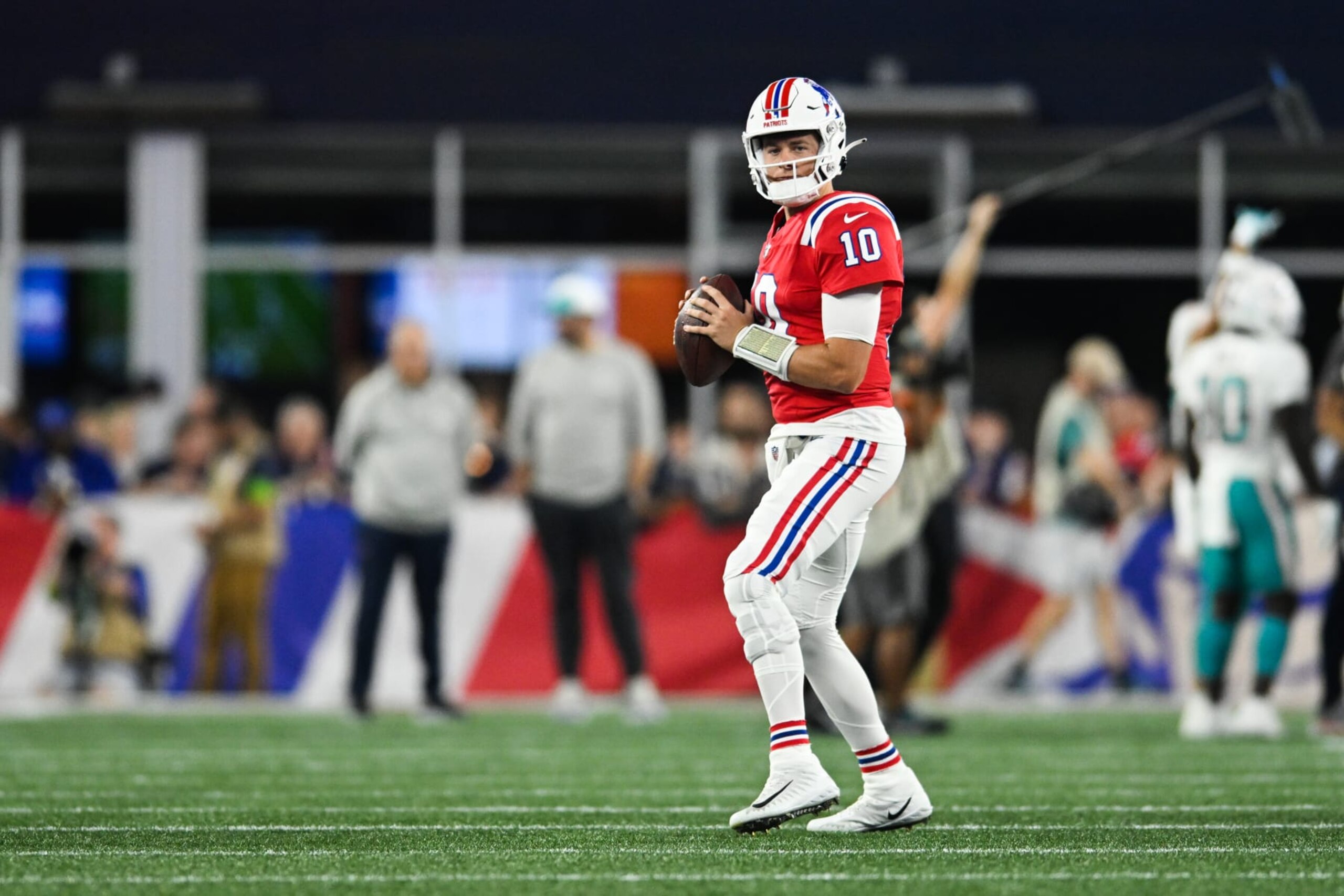 FOXBORO, MA - SEPTEMBER 17: Mac Jones #10 of the New England Patriots looks to throw the ball during warmups prior to the start of the game against the Miami Dolphins at Gillette Stadium on September 17, 2023 in Foxboro, Massachusetts. (Photo by Kathryn Riley/Getty Images)