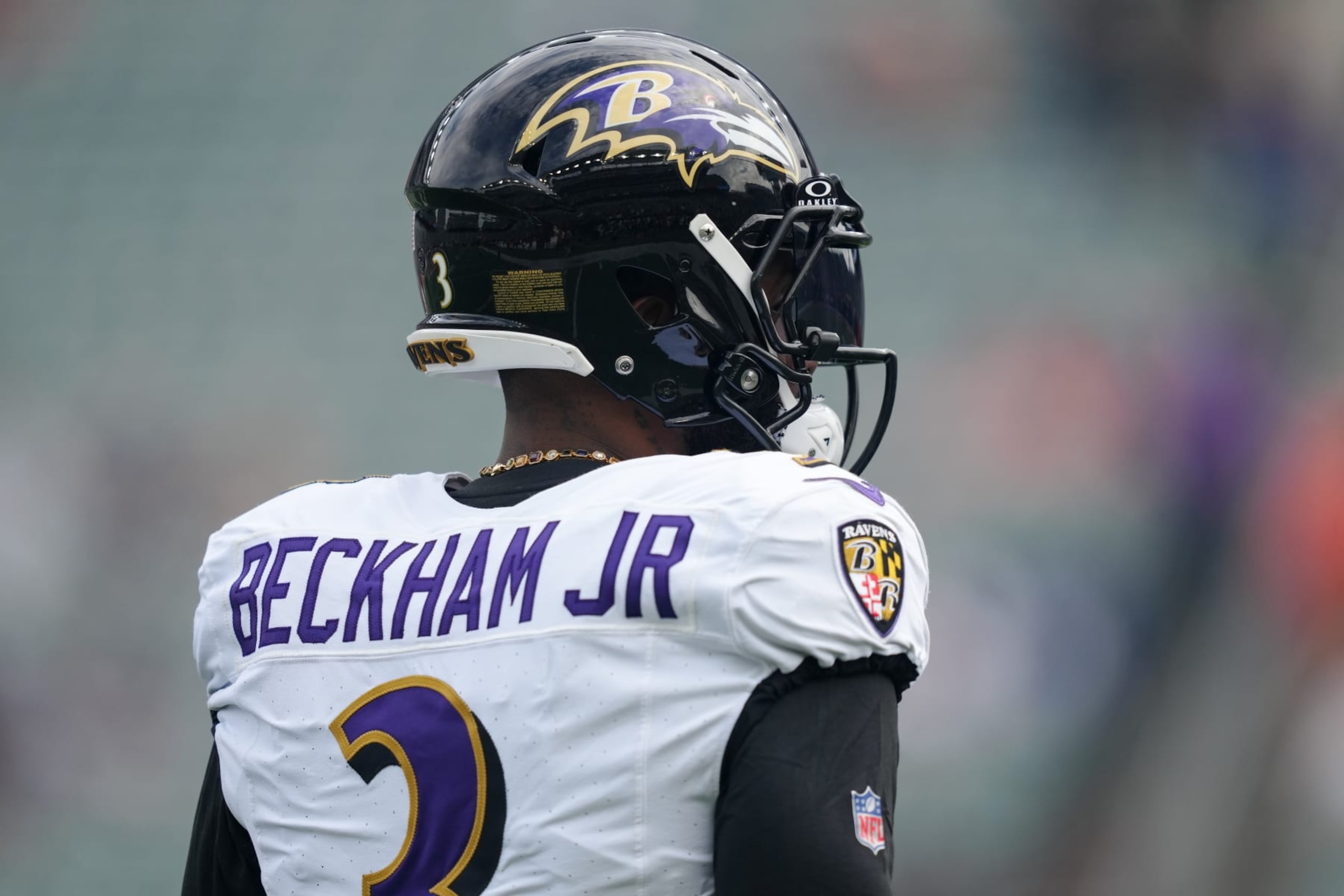 CINCINNATI, OHIO - SEPTEMBER 17: Odell Beckham Jr. #3 of the Baltimore Ravens warms up before the game against the Cincinnati Bengals at Paycor Stadium on September 17, 2023 in Cincinnati, Ohio. (Photo by Dylan Buell/Getty Images)