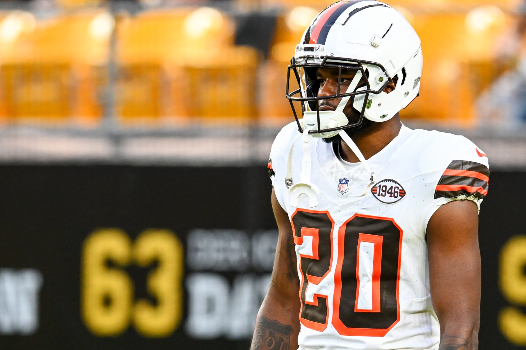 PITTSBURGH, PENNSYLVANIA - SEPTEMBER 18:  Pierre Strong Jr. #20 of the Cleveland Browns warms up prior to the game against the Pittsburgh Steelers at Acrisure Stadium on September 18, 2023 in Pittsburgh, Pennsylvania. (Photo by Joe Sargent/Getty Images)