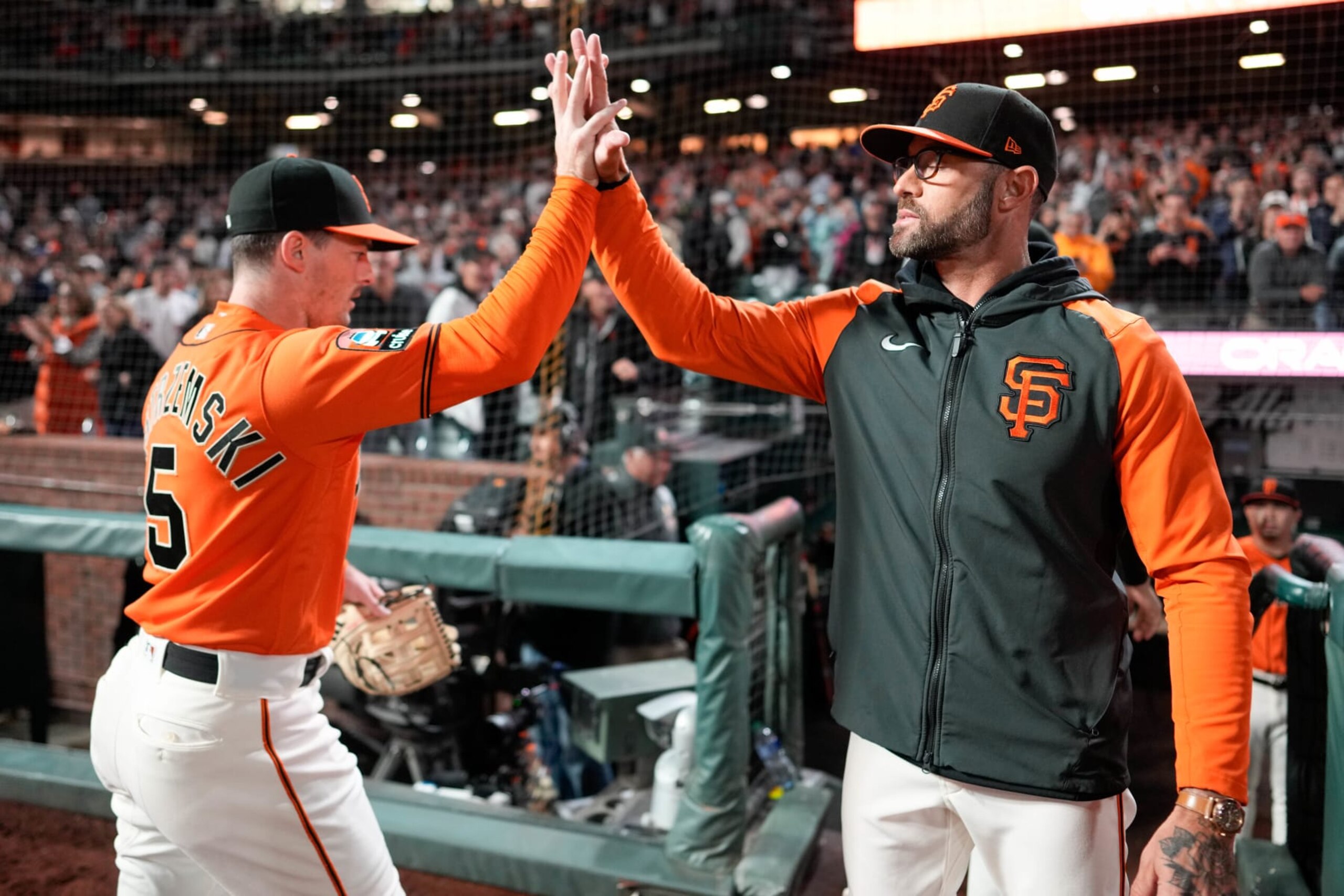 Mike Yastrzemski (L) and Gabe Kapler (R)