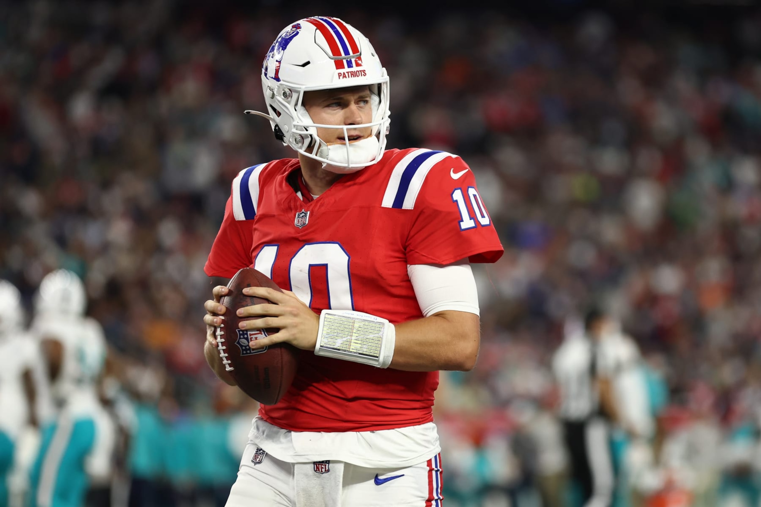 Patriots quarterback Mac Jones