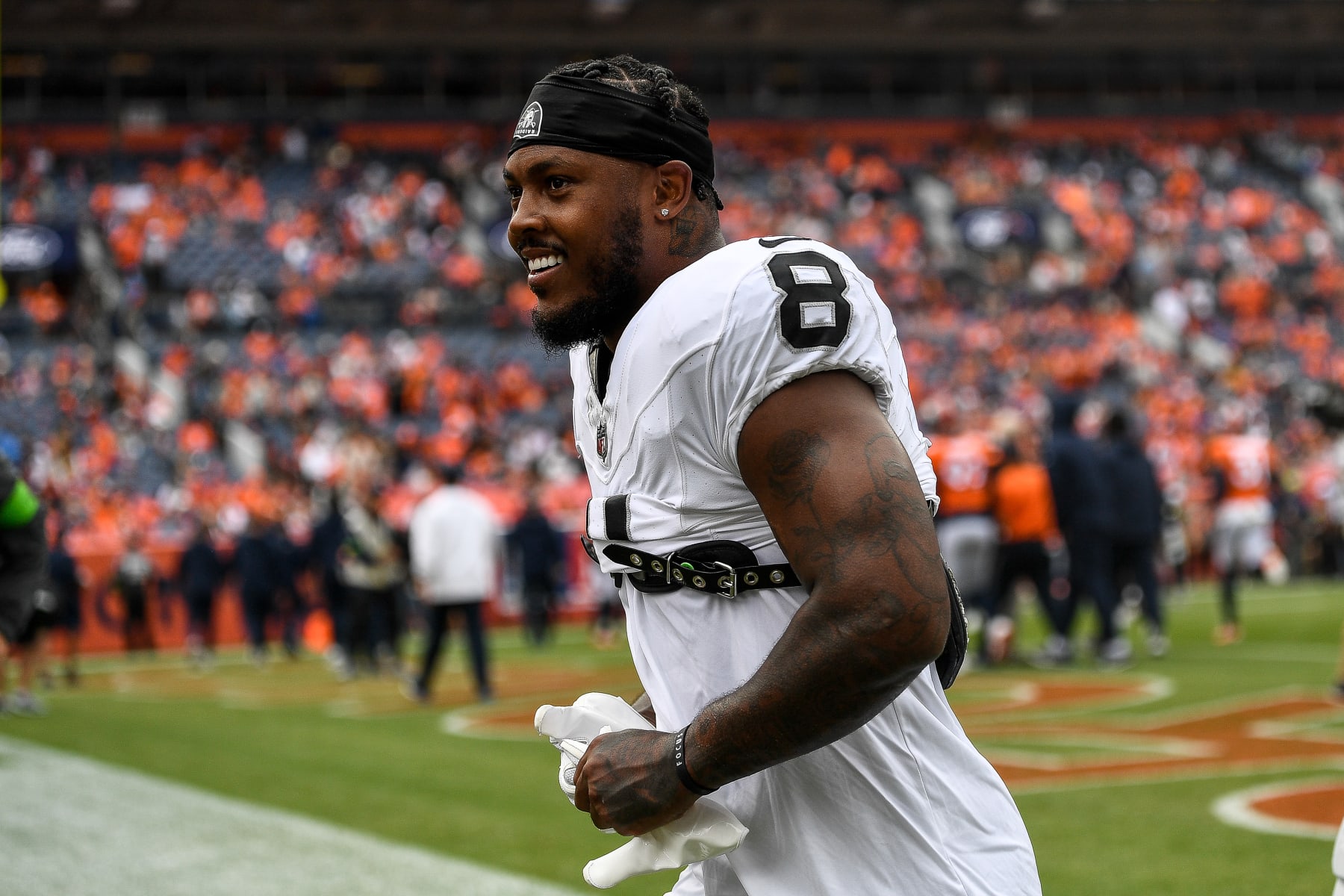 Raiders running back Josh Jacobs