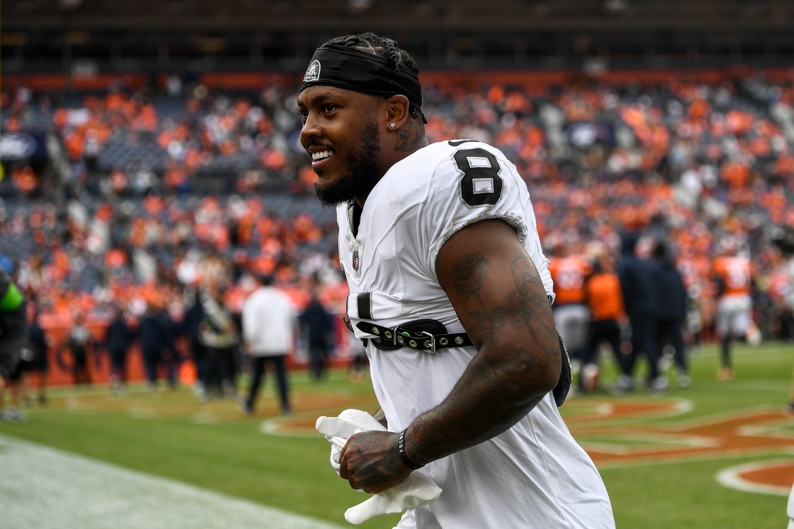Raiders running back Josh Jacobs