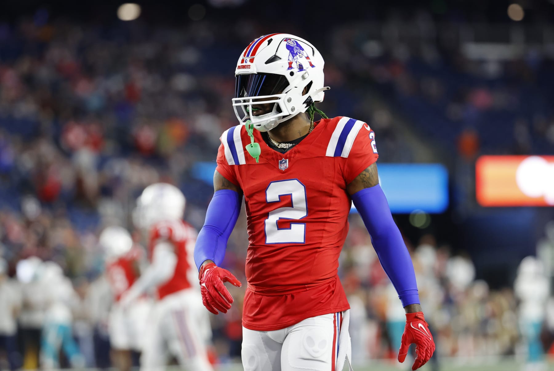 FOXBOROUGH, MA - SEPTEMBER 17: New England Patriots cornerback Jalen Mills (2) in warm up before a game between the New England Patriots and the Miami Dolphins on September 17, 2023, at Gillette Stadium in Foxborough, Massachusetts. (Photo by Fred Kfoury III/Icon Sportswire via Getty Images)