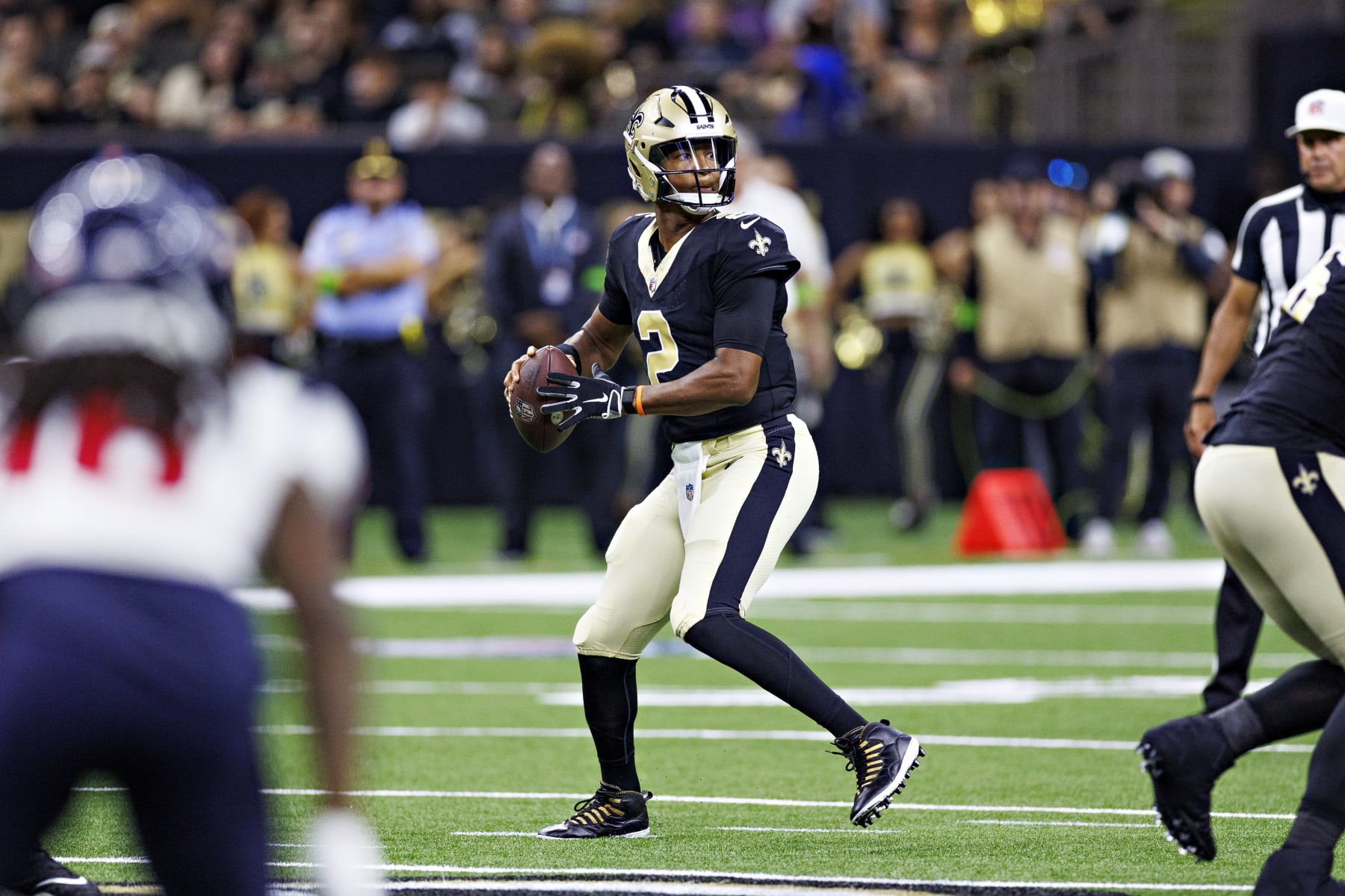 NEW ORLEANS, LOUISIANA - AUGUST 27:  Jameis Winston #2 of the New Orleans Saints throws a pass during the preseason game against the Houston Texans at Caesars Superdome on August 27, 2023 in New Orleans, Louisiana. The Texans defeated the Saints 17-13.  (Photo by Wesley Hitt/Getty Images)