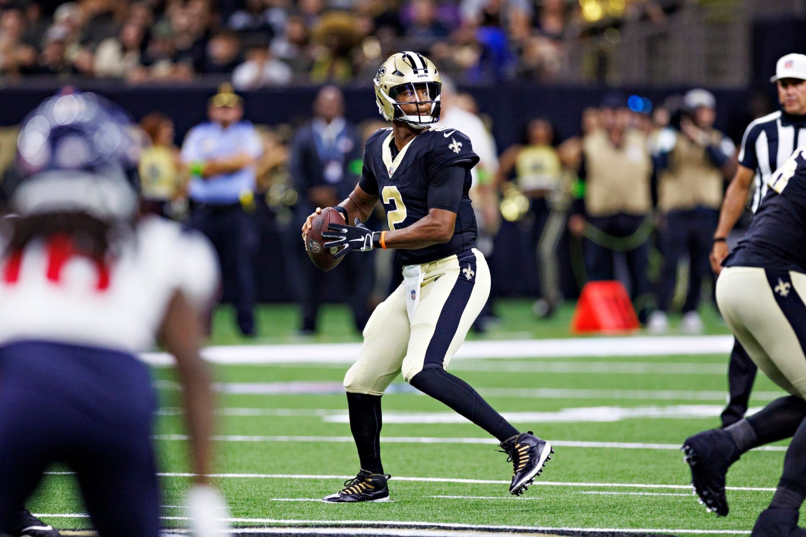 NEW ORLEANS, LOUISIANA - AUGUST 27:  Jameis Winston #2 of the New Orleans Saints throws a pass during the preseason game against the Houston Texans at Caesars Superdome on August 27, 2023 in New Orleans, Louisiana. The Texans defeated the Saints 17-13.  (Photo by Wesley Hitt/Getty Images)