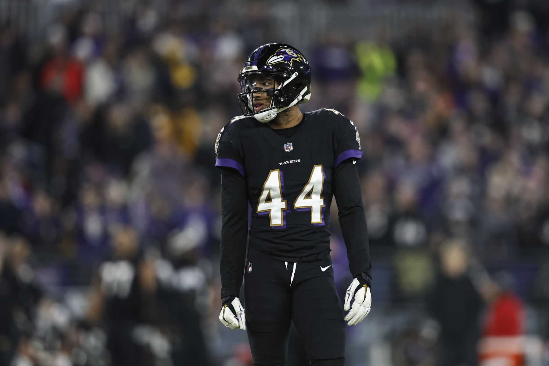 BALTIMORE, MARYLAND - JANUARY 01: Marlon Humphrey #44 of the Baltimore Ravens looks on during an NFL football game between the Baltimore Ravens and the Pittsburgh Steelers at M&T Bank Stadium on January 01, 2023 in Baltimore, Maryland. (Photo by Michael Owens/Getty Images)