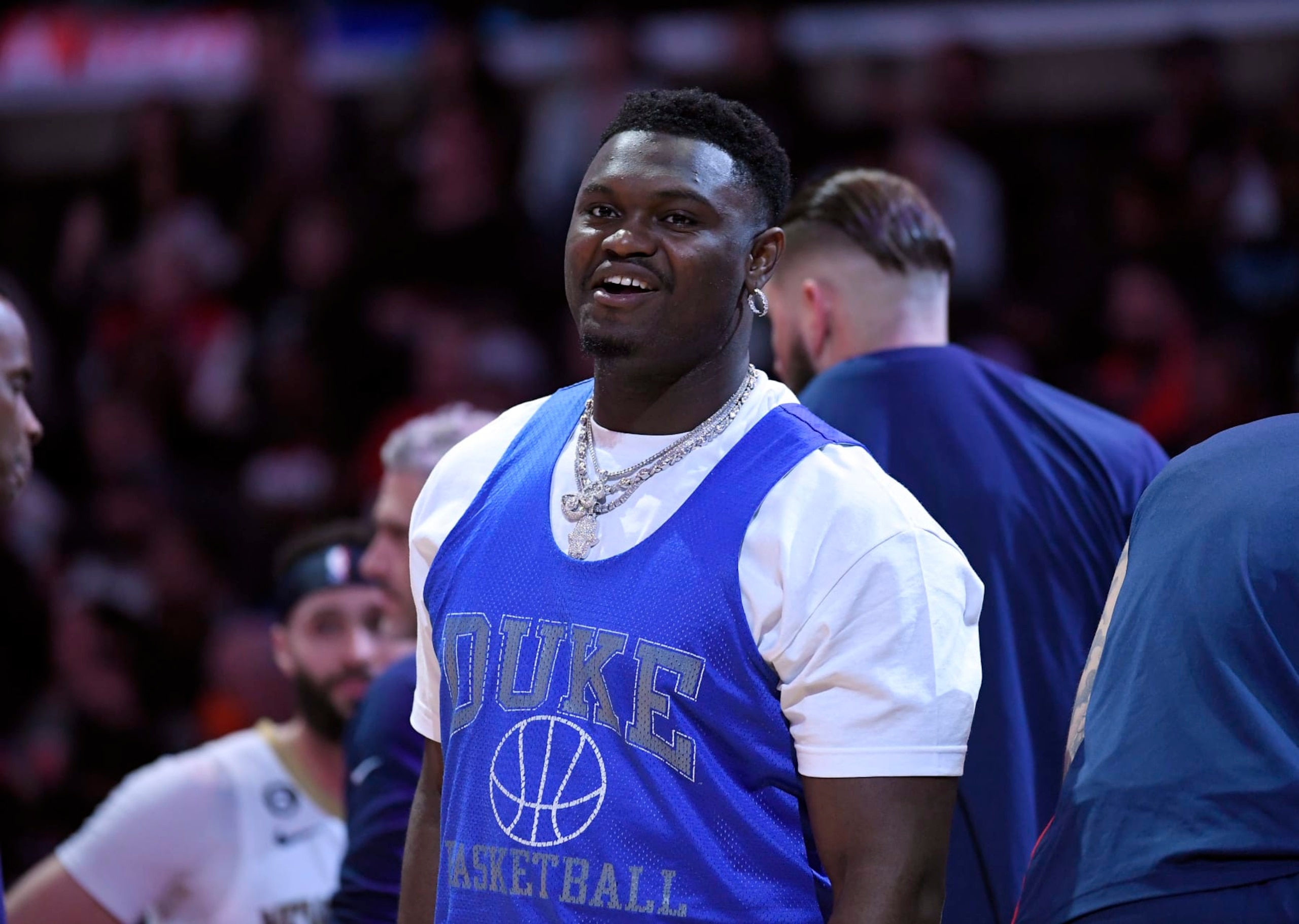 LOS ANGELES, CA - MARCH 25: Injured Zion Williamson #1 of the New Orleans Pelicans in street clothes during a timeout in the second half against Los Angeles Clippers at Crypto.com Arena on March 25, 2023 in Los Angeles, California. NOTE TO USER: User expressly acknowledges and agrees that, by downloading and or using this photograph, User is consenting to the terms and conditions of the Getty Images License Agreement. (Photo by Kevork Djansezian/Getty Images)