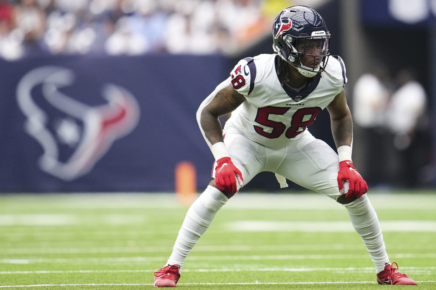 HOUSTON, TEXAS - SEPTEMBER 12: Christian Kirksey #58 of the Houston Texans gets set against the Jacksonville Jaguars during an NFL game at NRG Stadium on September 12, 2021 in Houston, Texas. (Photo by Cooper Neill/Getty Images)