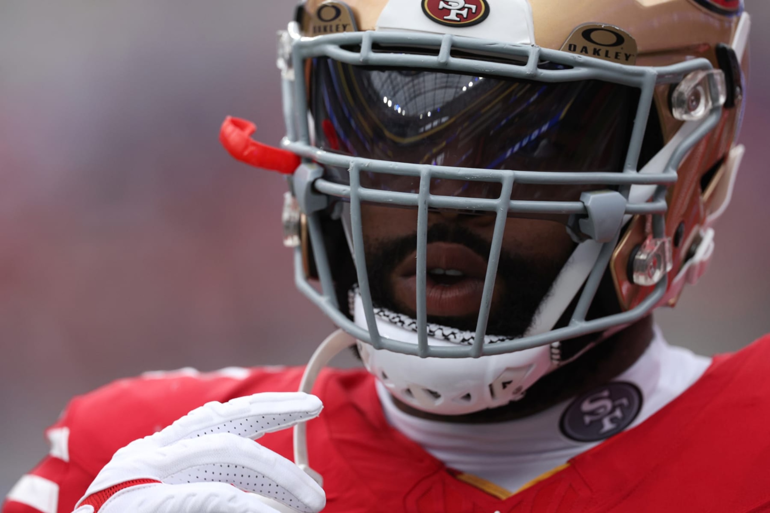 INGLEWOOD, CALIFORNIA - SEPTEMBER 17: Trent Williams #71 of the San Francisco 49ers during warm up before the game against the Los Angeles Rams at SoFi Stadium on September 17, 2023 in Inglewood, California. (Photo by Harry How/Getty Images) INGLEWOOD, CALIFORNIA - SEPTEMBER 17: Trent Williams #71 of the San Francisco 49ers during warm up before the game against the Los Angeles Rams at SoFi Stadium on September 17, 2023 in Inglewood, California. (Photo by Harry How/Getty Images)