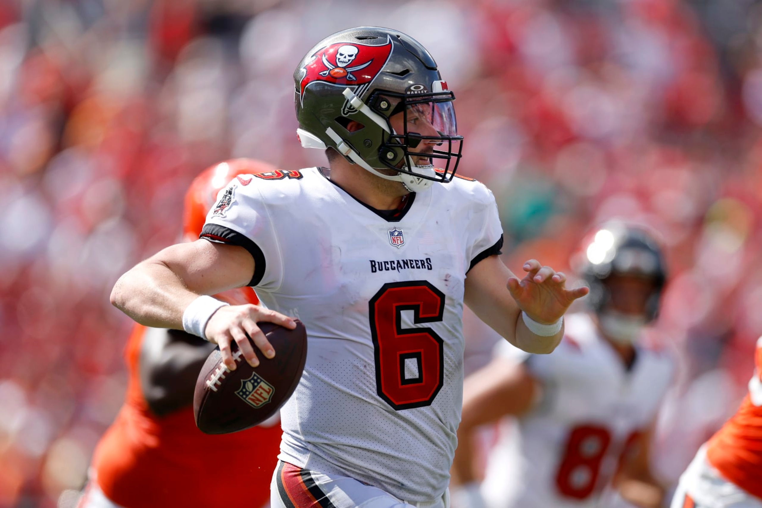 TAMPA, FLORIDA - SEPTEMBER 17: Baker Mayfield #6 of the Tampa Bay Buccaneers attempts a pass during the fourth quarter against the Chicago Bears at Raymond James Stadium on September 17, 2023 in Tampa, Florida. (Photo by Mike Ehrmann/Getty Images)