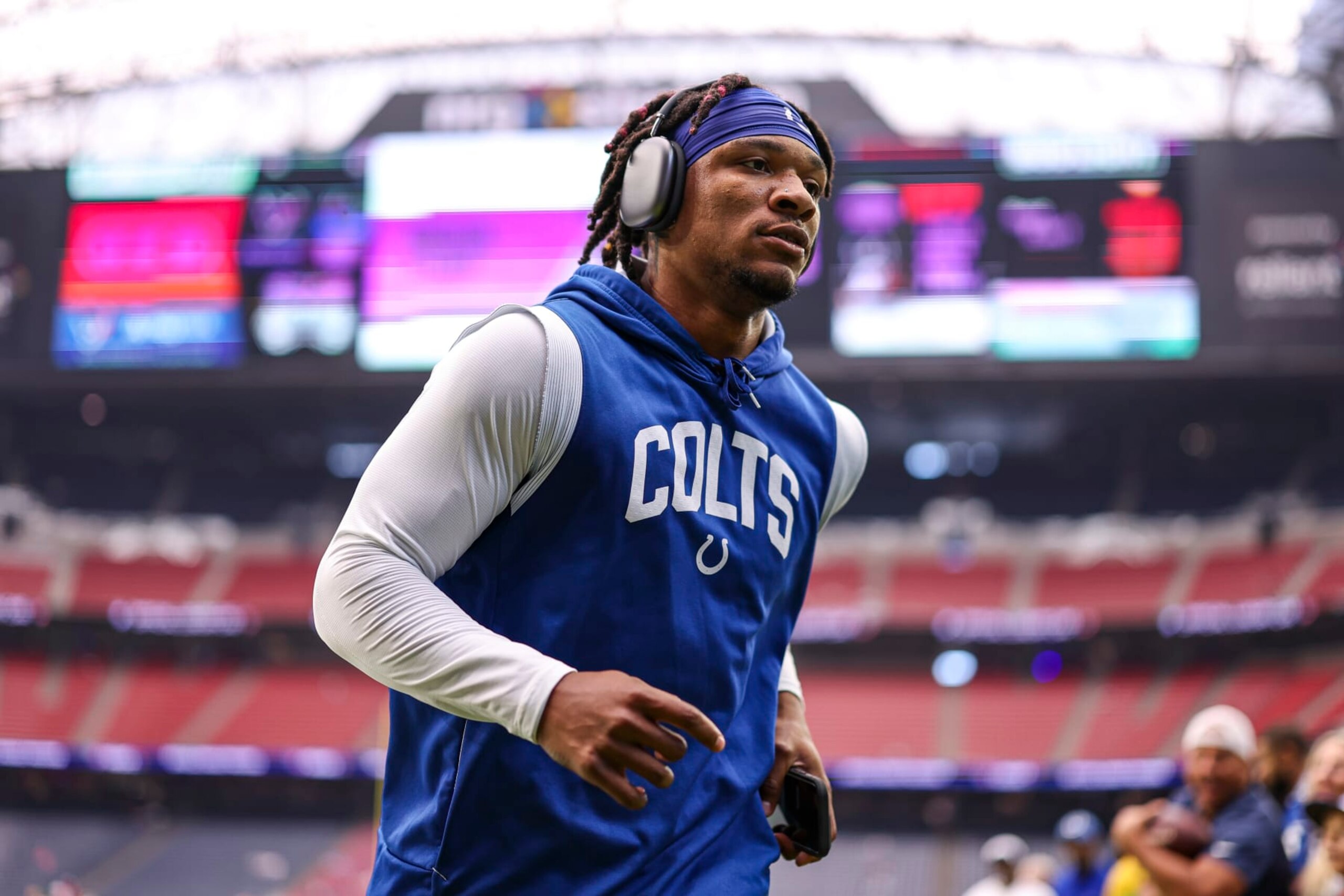 HOUSTON, TX - SEPTEMBER 17: Anthony Richardson #5 of the Indianapolis Colts warms up prior to a game against the Houston Texans at NRG Stadium on September 17, 2023 in Houston, Texas. (Photo by Perry Knotts/Getty Images) HOUSTON, TX - SEPTEMBER 17: Anthony Richardson #5 of the Indianapolis Colts warms up prior to a game against the Houston Texans at NRG Stadium on September 17, 2023 in Houston, Texas. (Photo by Perry Knotts/Getty Images)