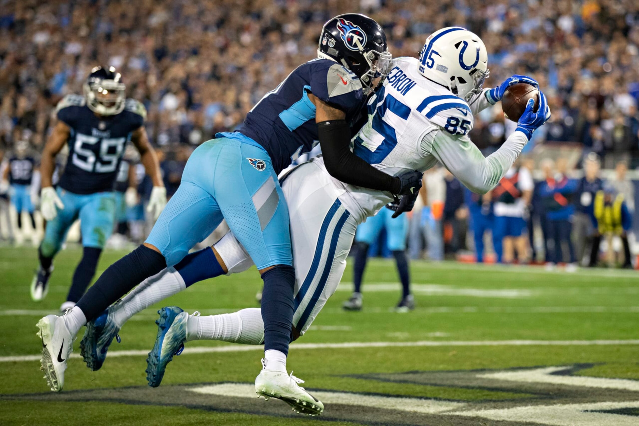 NASHVILLE, TN - DECEMBER 30:  Eric Ebron #85 of the Indianapolis Colts catches a touchdown pass during a game against the Tennessee Titans at Nissan Stadium on December 30, 2018 in Nashville, Tennessee.  The Colts defeated the Titans 33-17.   (Photo by Wesley Hitt/Getty Images)