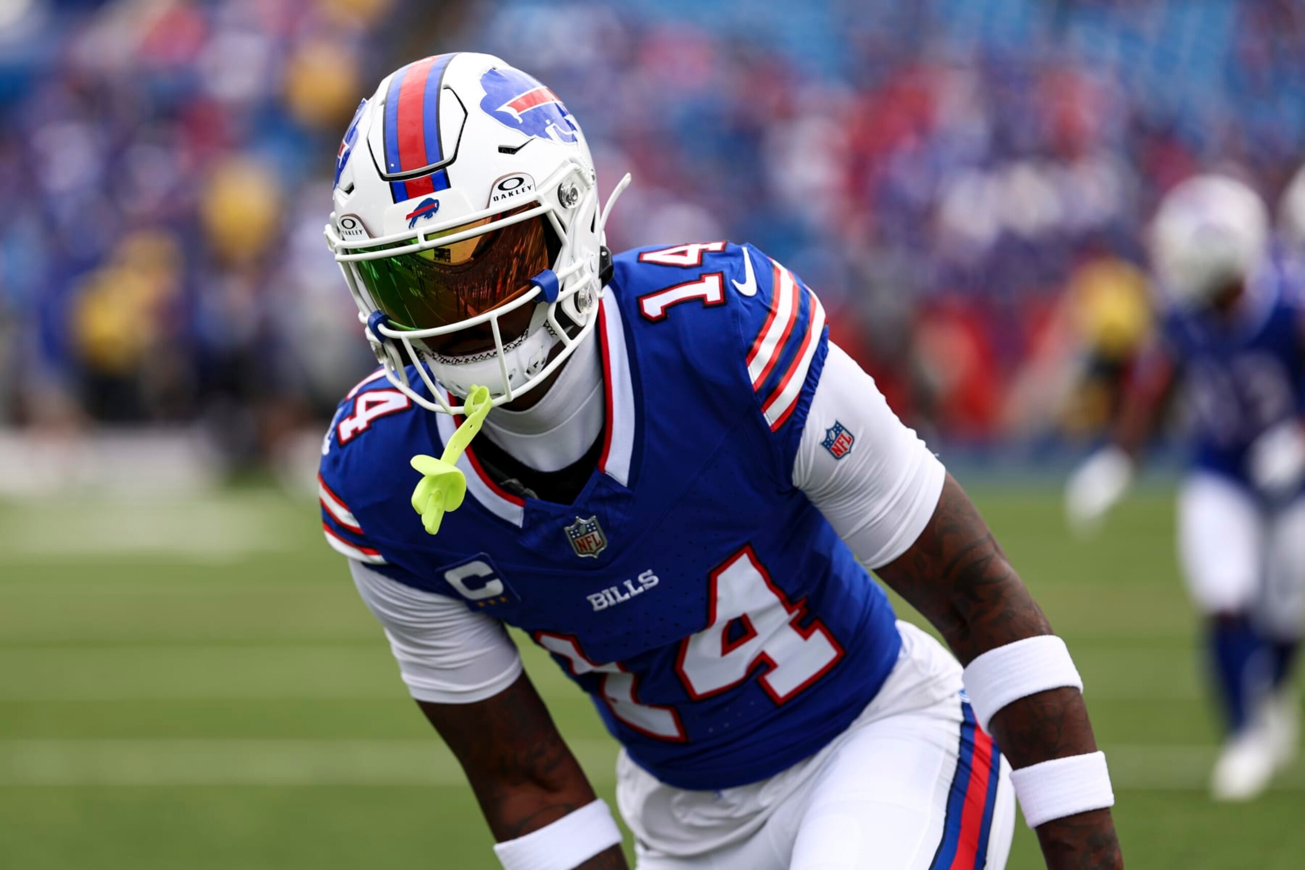 ORCHARD PARK, NY - SEPTEMBER 17: Stefon Diggs #14 of the Buffalo Bills warms up prior to an NFL football game against the Las Vegas Raiders at Highmark Stadium on September 17, 2023 in Orchard Park, New York. (Photo by Kevin Sabitus/Getty Images)