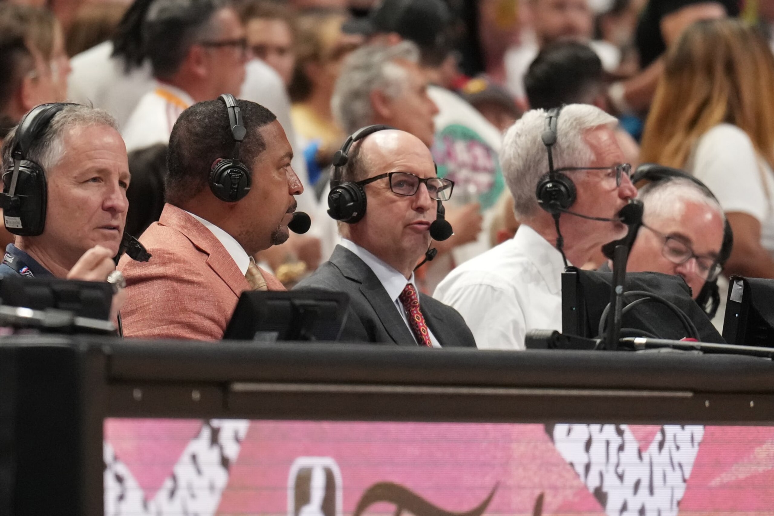 MIAMI, FL - JUNE 9: Mark Jackson & Jeff Van Gundy talk during Game Four of the 2023 NBA Finals between the Denver Nuggets and Miami Heat on June 9, 2023 at Kaseya Center in Miami, Florida. NOTE TO USER: User expressly acknowledges and agrees that, by downloading and or using this Photograph, user is consenting to the terms and conditions of the Getty Images License Agreement. Mandatory Copyright Notice: Copyright 2023 NBAE (Photo by Jesse D. Garrabrant/NBAE via Getty Images)