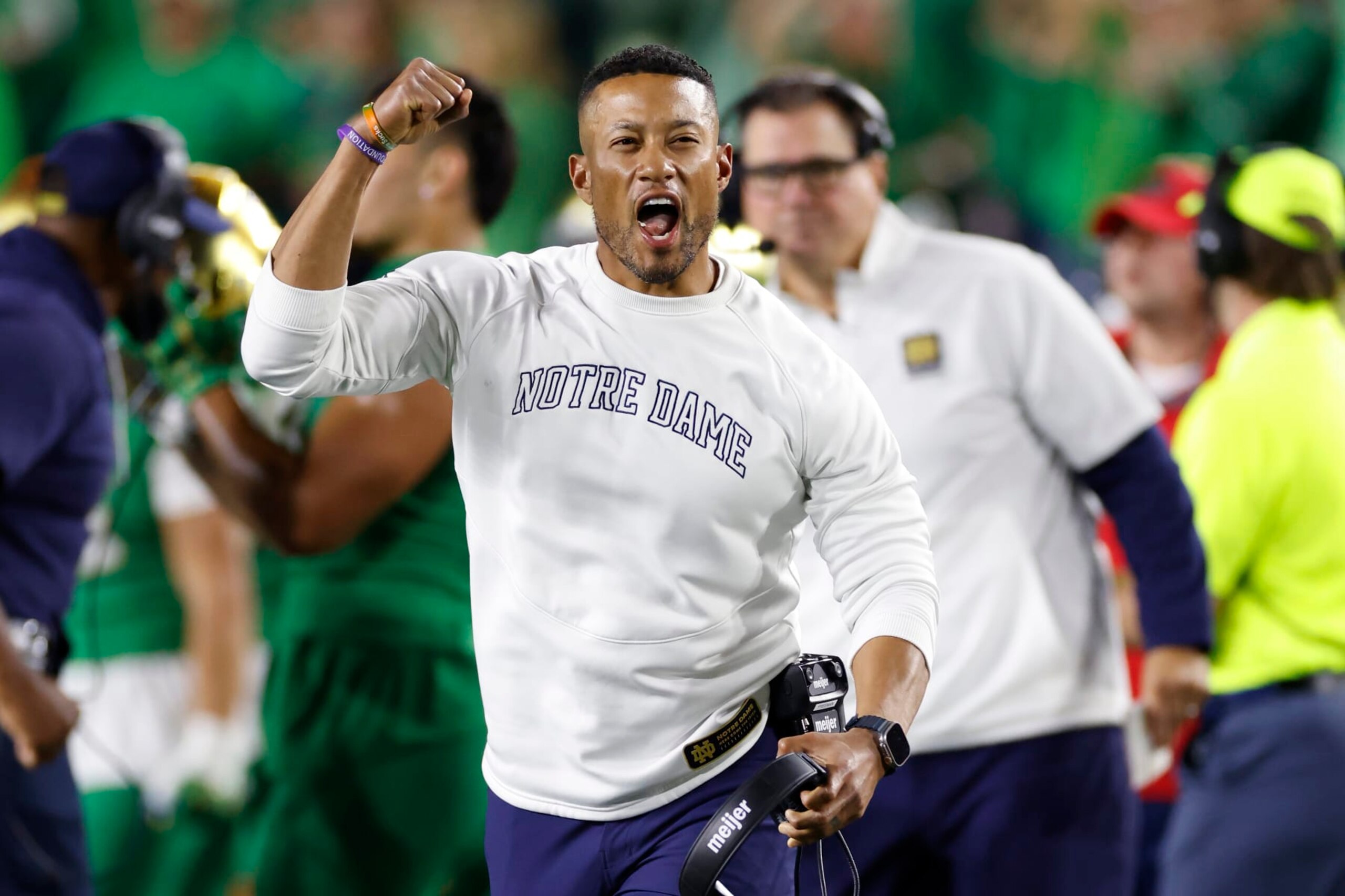 SOUTH BEND, IN - SEPTEMBER 23: Notre Dame Fighting Irish head coach Marcus Freeman reacts during a college football game against the Ohio State Buckeyes on September 23, 2023 at Notre Dame Stadium in South Bend, Indiana. (Photo by Joe Robbins/Icon Sportswire via Getty Images) SOUTH BEND, IN - SEPTEMBER 23: Notre Dame Fighting Irish head coach Marcus Freeman reacts during a college football game against the Ohio State Buckeyes on September 23, 2023 at Notre Dame Stadium in South Bend, Indiana. (Photo by Joe Robbins/Icon Sportswire via Getty Images)