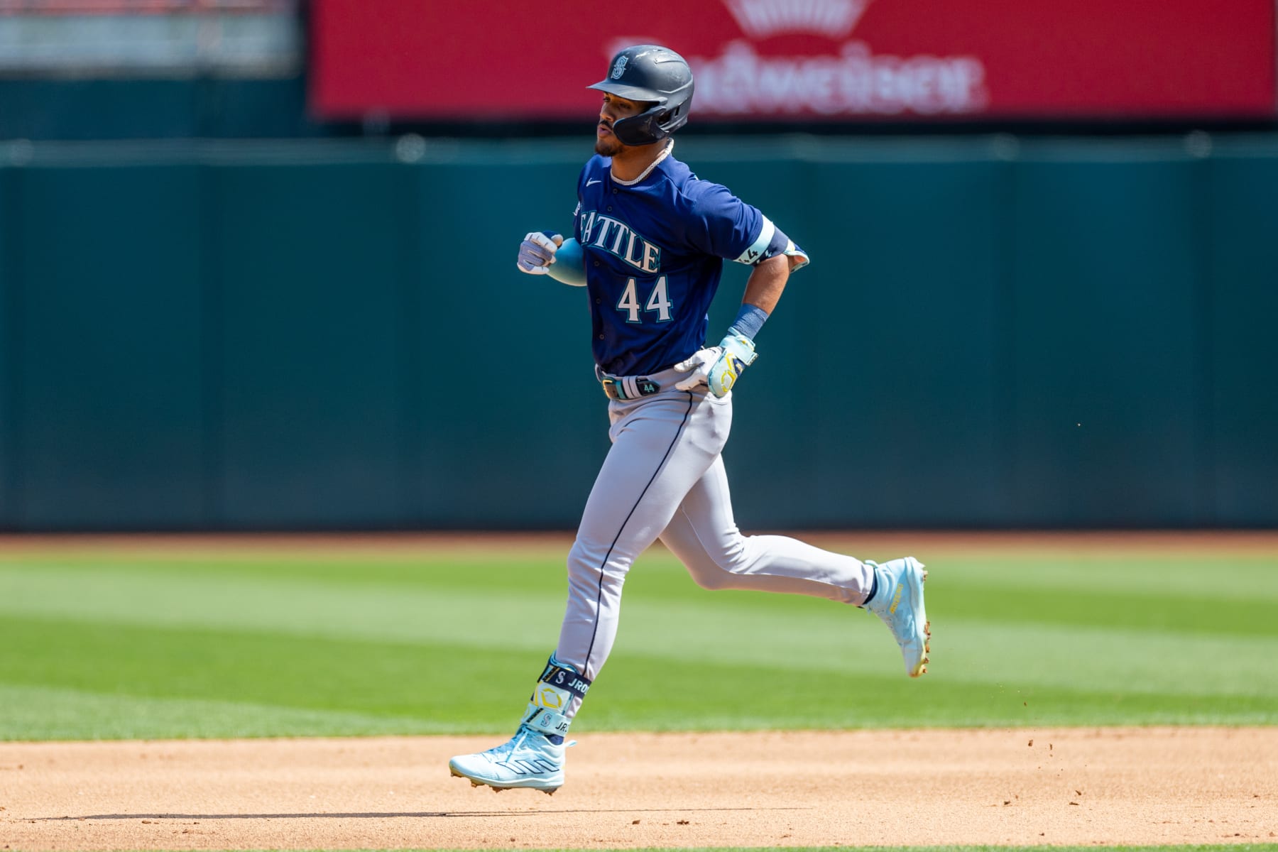 OAKLAND, CA - SEPTEMBER 20: Seattle Mariners Center field Julio Rodriguez (44) runs the bases after a solo home run during the MLB professional baseball game between the Seattle Mariners and Oakland Athletics on September 20, 2023 at RingCentral Coliseum in Oakland, CA. (Photo by Bob Kupbens/Icon Sportswire via Getty Images)