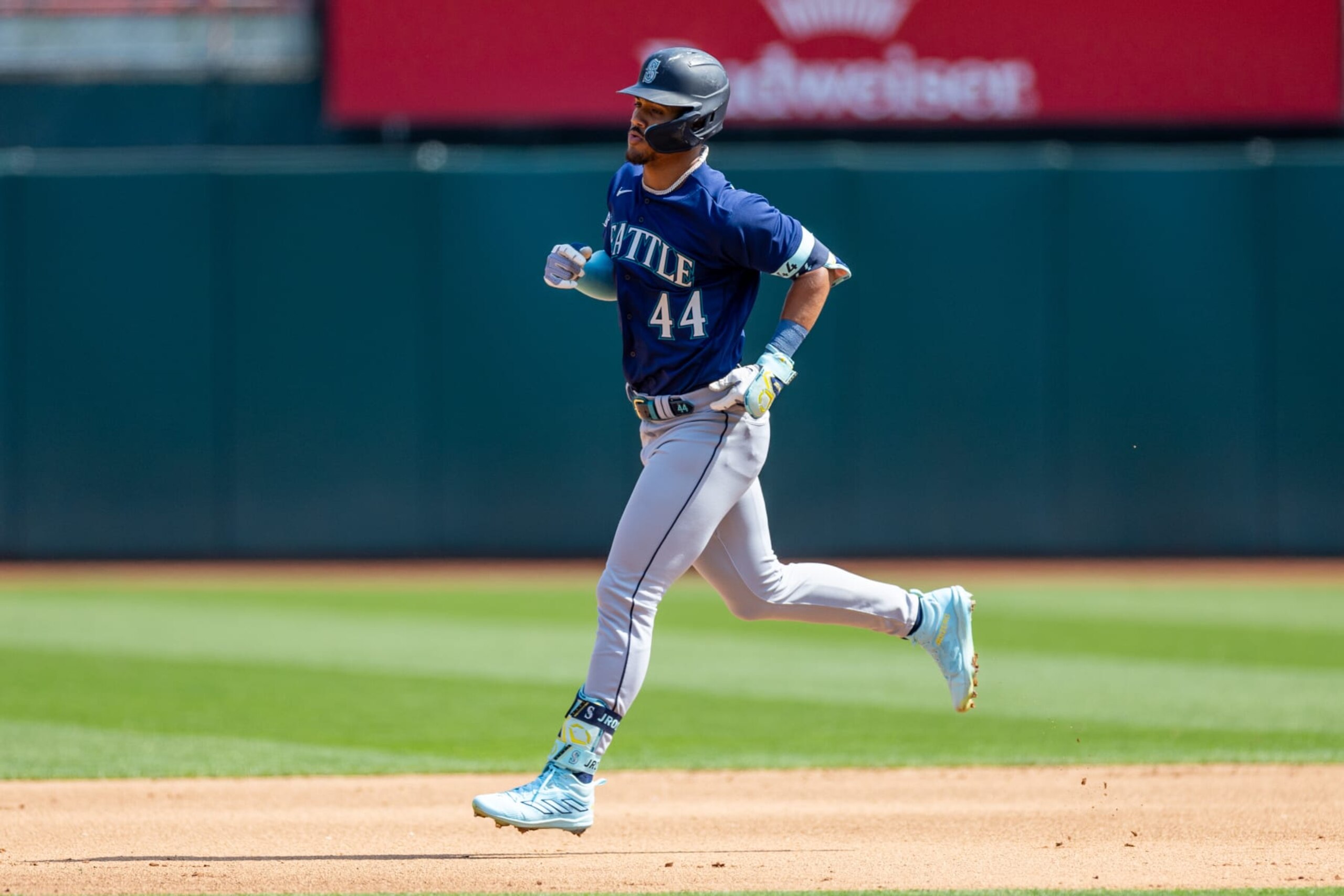 OAKLAND, CA - SEPTEMBER 20: Seattle Mariners Center field Julio Rodriguez (44) runs the bases after a solo home run during the MLB professional baseball game between the Seattle Mariners and Oakland Athletics on September 20, 2023 at RingCentral Coliseum in Oakland, CA. (Photo by Bob Kupbens/Icon Sportswire via Getty Images) OAKLAND, CA - SEPTEMBER 20: Seattle Mariners Center field Julio Rodriguez (44) runs the bases after a solo home run during the MLB professional baseball game between the Seattle Mariners and Oakland Athletics on September 20, 2023 at RingCentral Coliseum in Oakland, CA. (Photo by Bob Kupbens/Icon Sportswire via Getty Images)