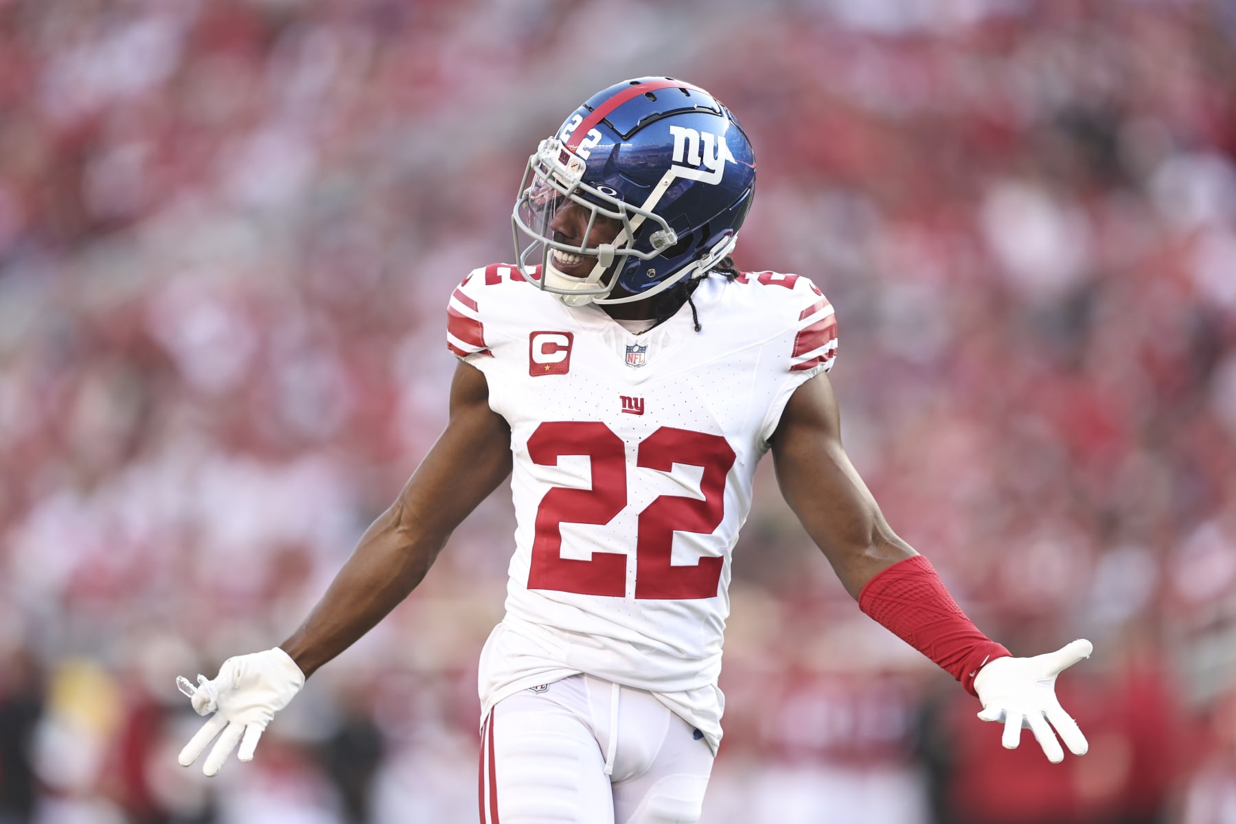 SANTA CLARA, CALIFORNIA - SEPTEMBER 21: Adoree' Jackson #22 of the New York Giants reacts during an NFL football game between the San Francisco 49ers and the New York Giants at Levi's Stadium on September 21, 2023 in Santa Clara, California. (Photo by Michael Owens/Getty Images)