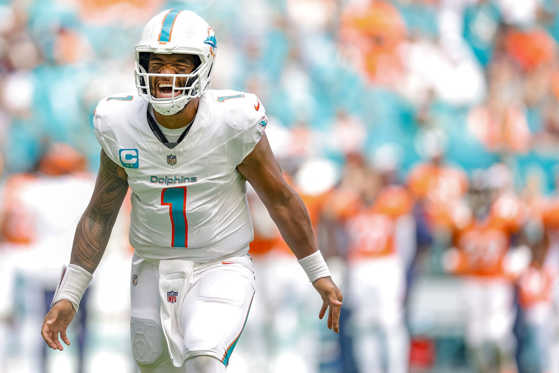 Dolphins QB Tua Tagovailoa