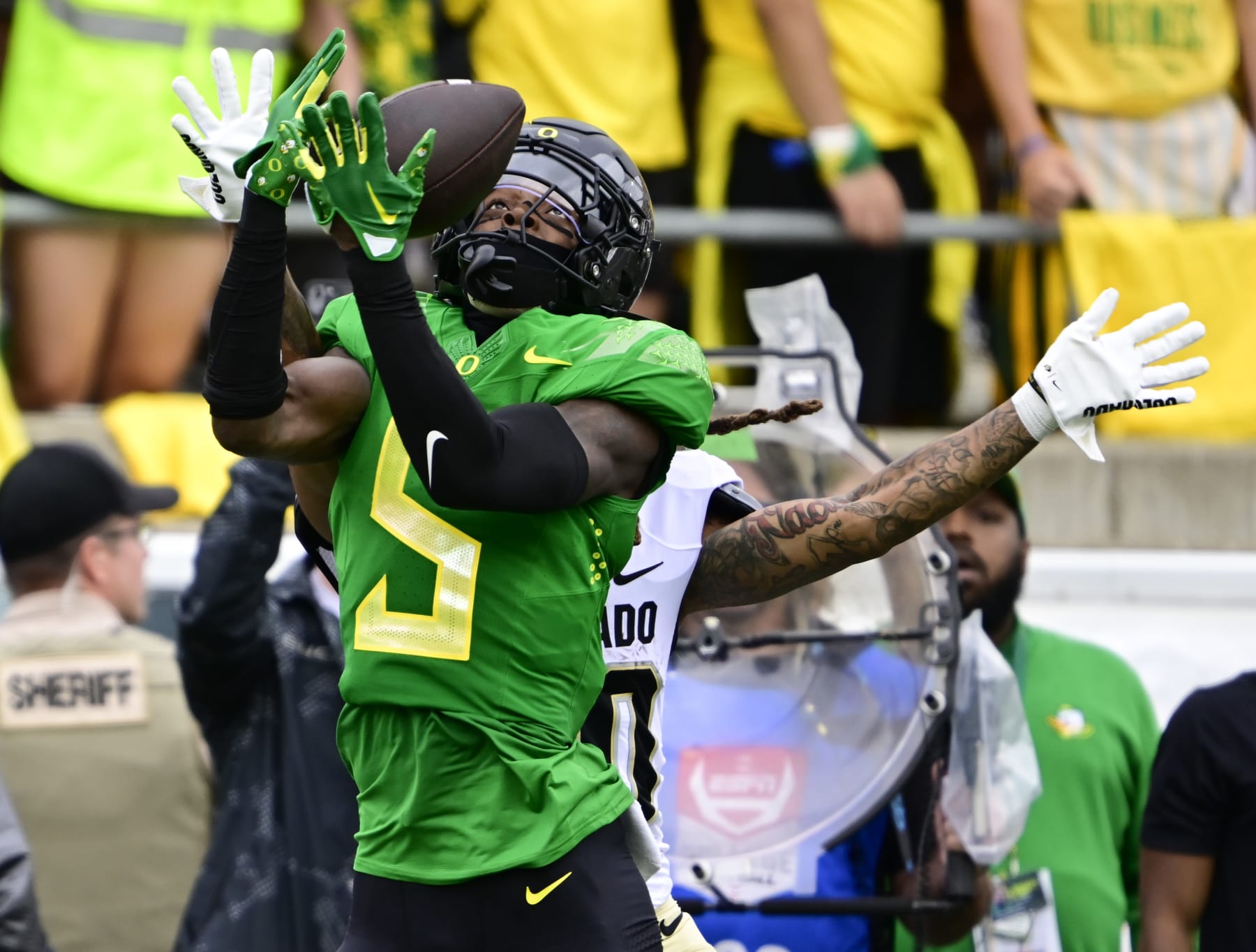 Oregon defensive back Khyree Jackson