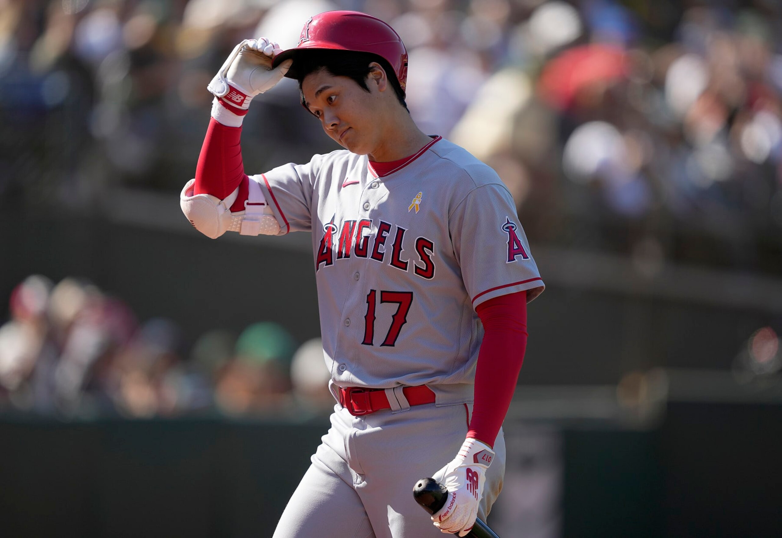 OAKLAND, CALIFORNIA - SEPTEMBER 03: Shohei Ohtani #17 of the Los Angeles Angels walks back to the dugout after striking out swinging against the Oakland Athletics in the top of the ninth inning at RingCentral Coliseum on September 03, 2023 in Oakland, California. Atheltics won the game 10-6. (Photo by Thearon W. Henderson/Getty Images) OAKLAND, CALIFORNIA - SEPTEMBER 03: Shohei Ohtani #17 of the Los Angeles Angels walks back to the dugout after striking out swinging against the Oakland Athletics in the top of the ninth inning at RingCentral Coliseum on September 03, 2023 in Oakland, California. Atheltics won the game 10-6. (Photo by Thearon W. Henderson/Getty Images)
