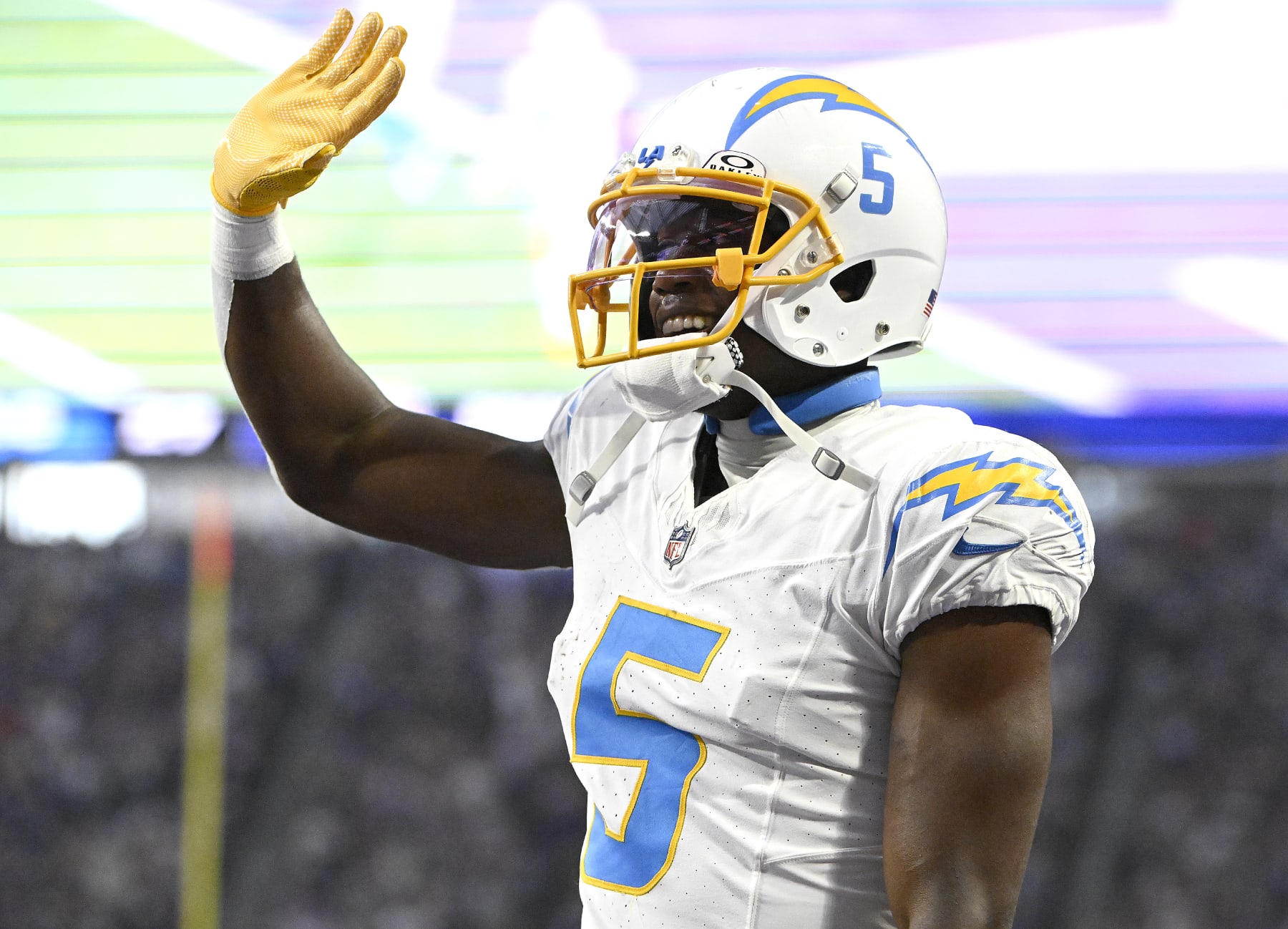 MINNEAPOLIS, MINNESOTA - SEPTEMBER 24: Joshua Palmer #5 of the Los Angeles Chargers celebrates after his receiving touchdown during the fourth quarter against the Minnesota Vikings at U.S. Bank Stadium on September 24, 2023 in Minneapolis, Minnesota. (Photo by Stephen Maturen/Getty Images) MINNEAPOLIS, MINNESOTA - SEPTEMBER 24: Joshua Palmer #5 of the Los Angeles Chargers celebrates after his receiving touchdown during the fourth quarter against the Minnesota Vikings at U.S. Bank Stadium on September 24, 2023 in Minneapolis, Minnesota. (Photo by Stephen Maturen/Getty Images)