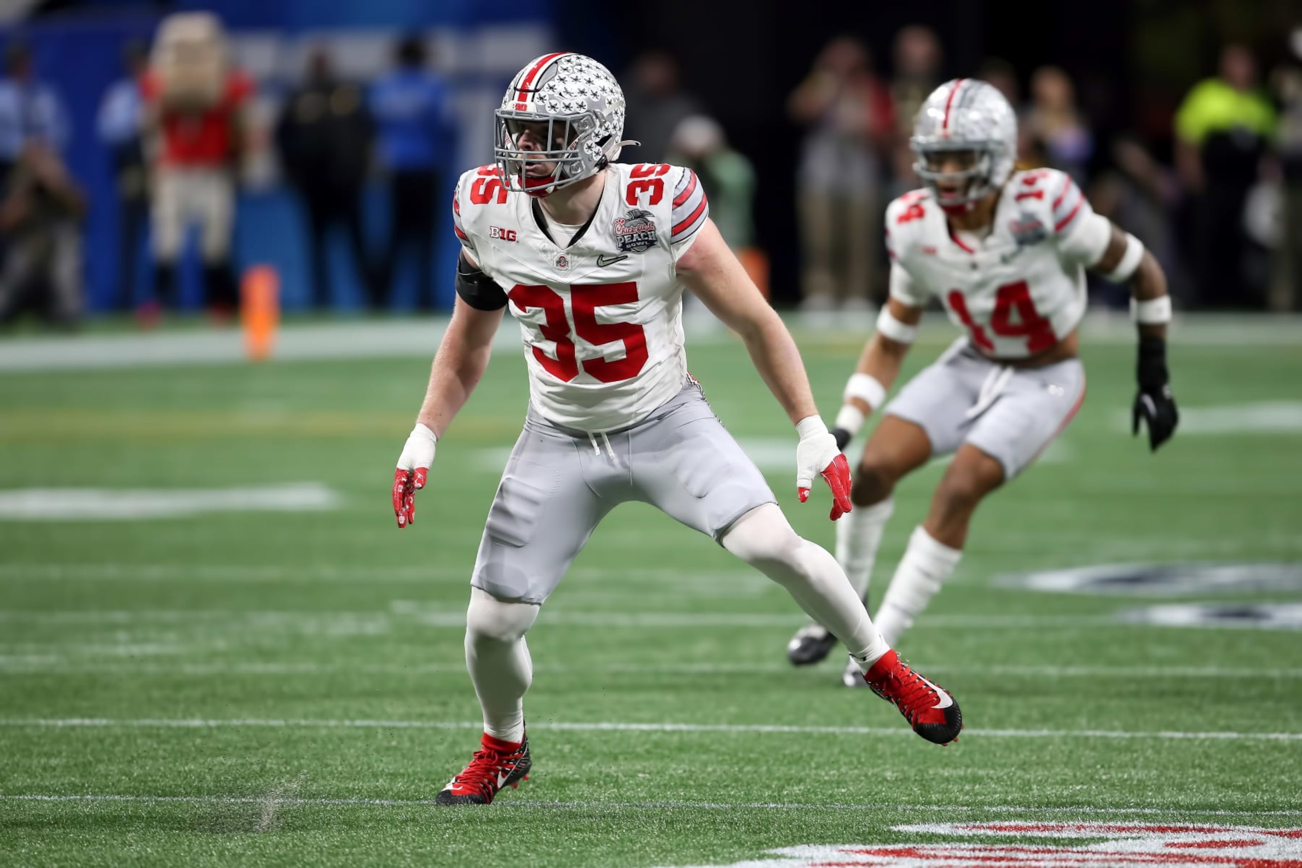ATLANTA, GA - DECEMBER 31:  Ohio State Buckeyes linebacker Tommy Eichenberg (35) during the college football Playoff Semifinal game at the Chick-fil-a Peach Bowl between the Georgia Bulldogs and the Ohio State Buckeyes on December 31, 2022 at Mercedes-Benz Stadium in Atlanta, Georgia.  (Photo by Michael Wade/Icon Sportswire via Getty Images)