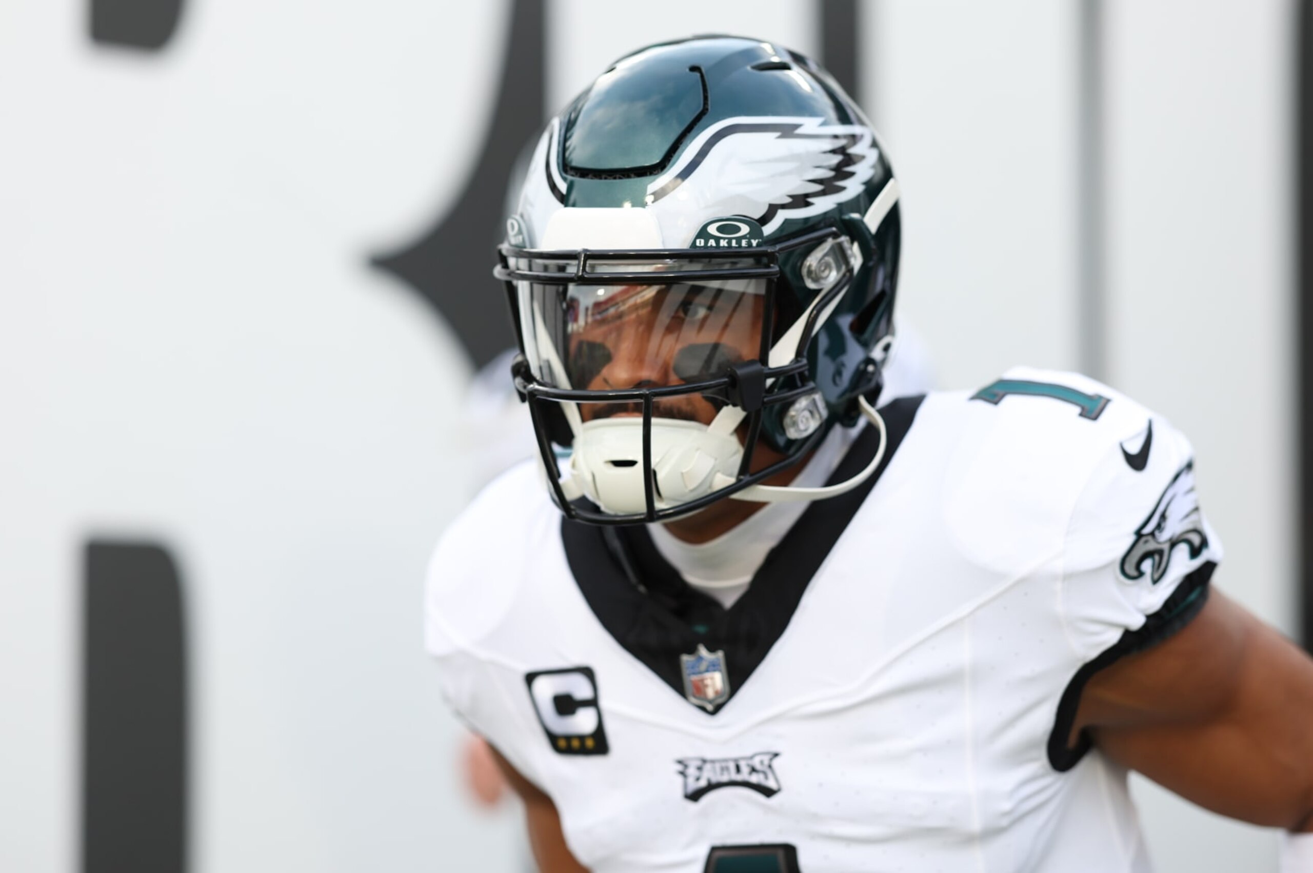 TAMPA, FLORIDA - SEPTEMBER 25: Jalen Hurts #1 of the Philadelphia Eagles warms up prior to a game against the Tampa Bay Buccaneers at Raymond James Stadium on September 25, 2023 in Tampa, Florida. (Photo by Mike Carlson/Getty Images)