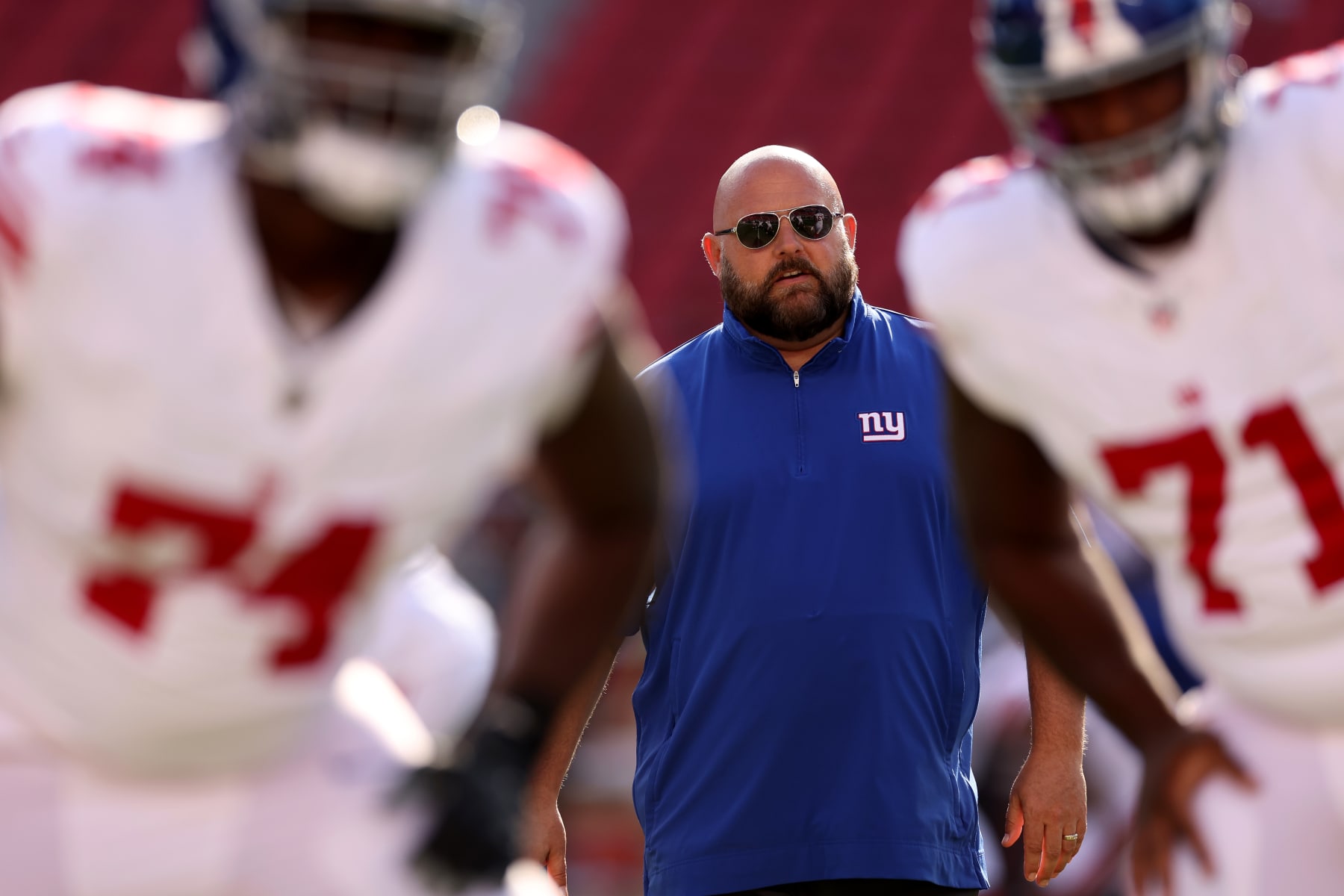 SANTA CLARA, CALIFORNIA - SEPTEMBER 21: Head coach Brian Daboll of the New York Giants looks on during warm-ups prior to the game against the San Francisco 49ers at Levi's Stadium on September 21, 2023 in Santa Clara, California. (Photo by Ezra Shaw/Getty Images)