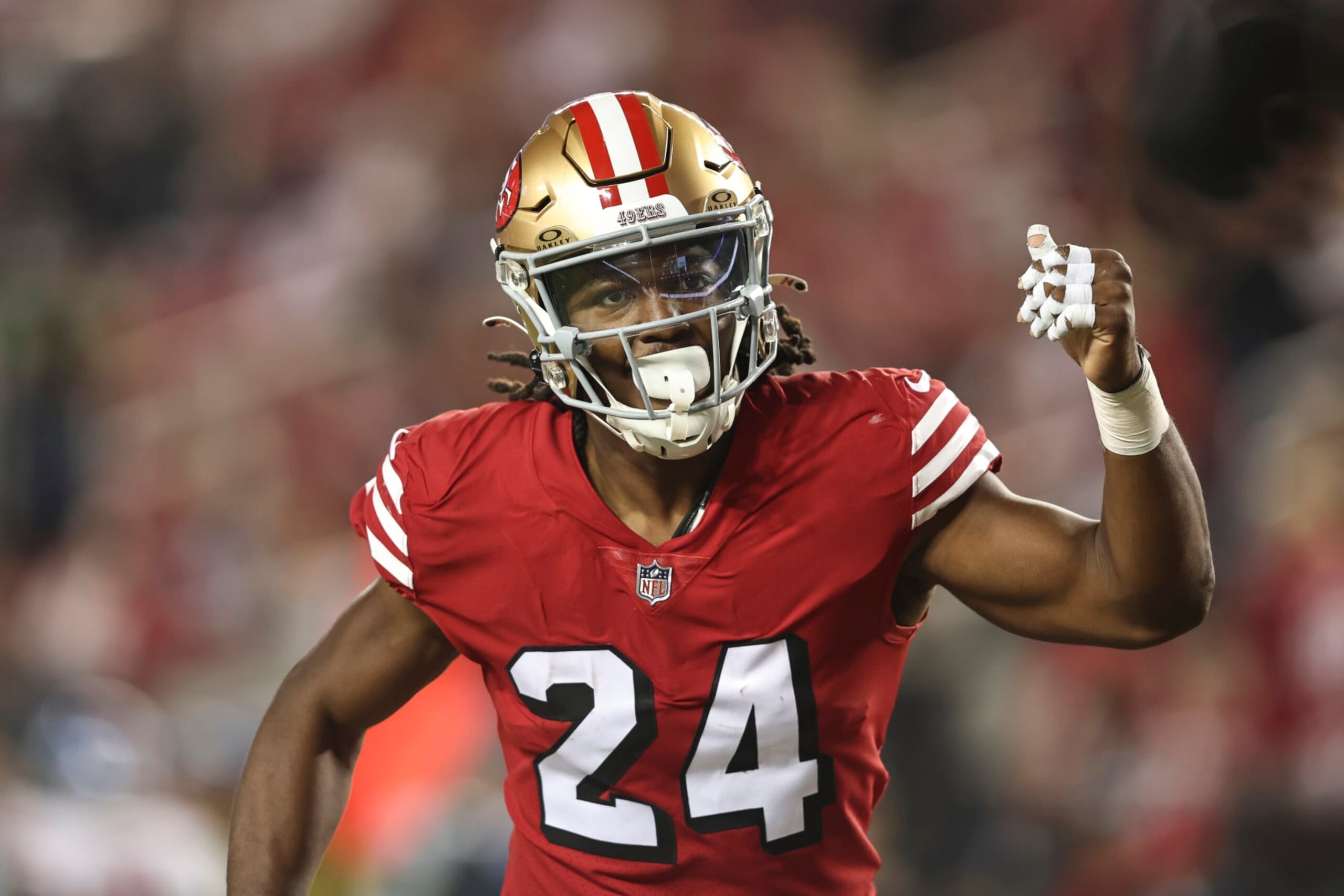 SANTA CLARA, CALIFORNIA - SEPTEMBER 21: Jordan Mason #24 of the San Francisco 49ers reacts during an NFL football game between the San Francisco 49ers and the New York Giants at Levi's Stadium on September 21, 2023 in Santa Clara, California. (Photo by Michael Owens/Getty Images)