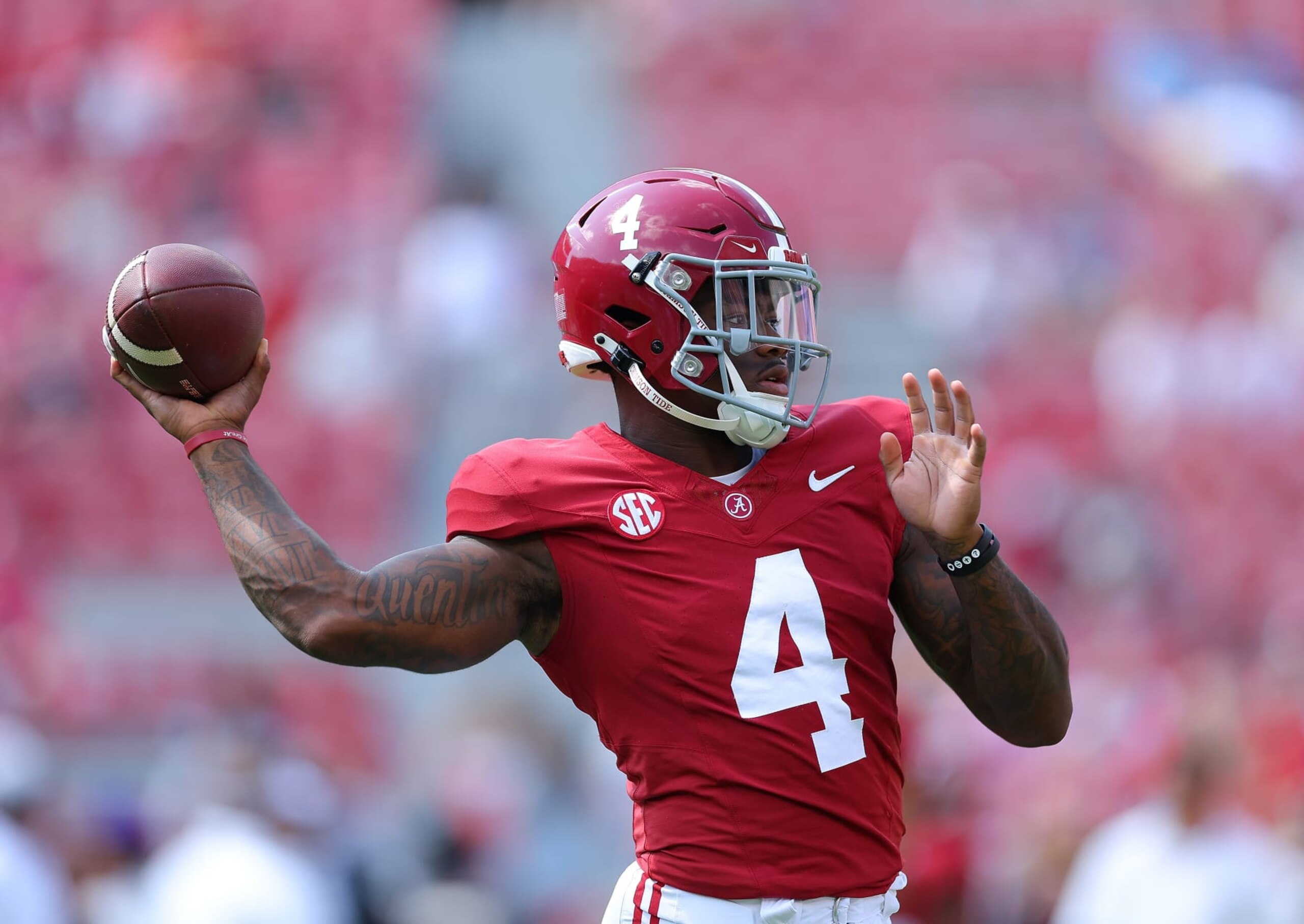 TUSCALOOSA, ALABAMA - SEPTEMBER 23:  Jalen Milroe #4 of the Alabama Crimson Tide warms up prior to facing the Mississippi Rebels at Bryant-Denny Stadium on September 23, 2023 in Tuscaloosa, Alabama. (Photo by Kevin C. Cox/Getty Images)