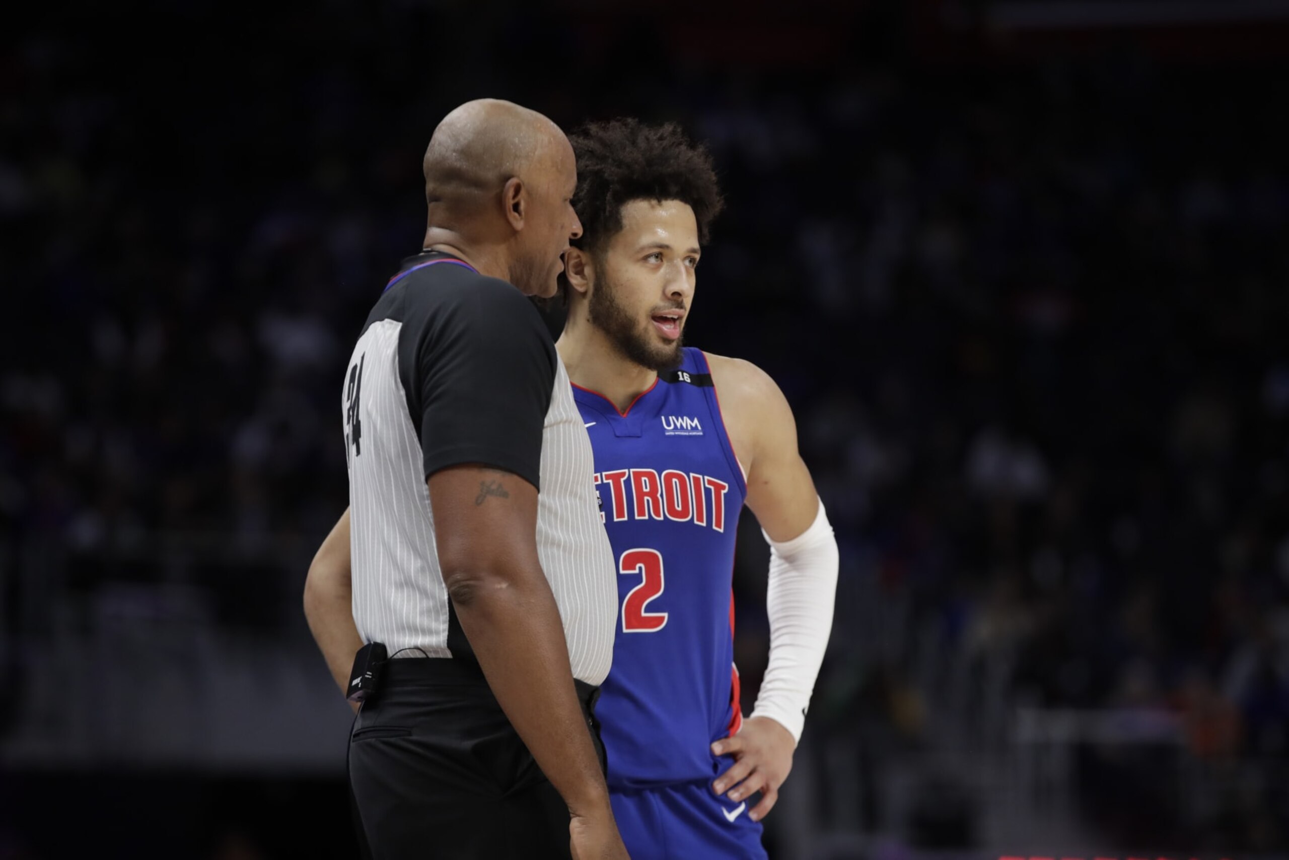 DETROIT, MI - NOVEMBER 7: Cade Cunningham #2 of the Detroit Pistons talks to a referee during the game against the Oklahoma City Thunder on November 7, 2022 at Little Caesars Arena in Detroit, Michigan. NOTE TO USER: User expressly acknowledges and agrees that, by downloading and/or using this photograph, User is consenting to the terms and conditions of the Getty Images License Agreement. Mandatory Copyright Notice: Copyright 2022 NBAE (Photo by Brian Sevald/NBAE via Getty Images)