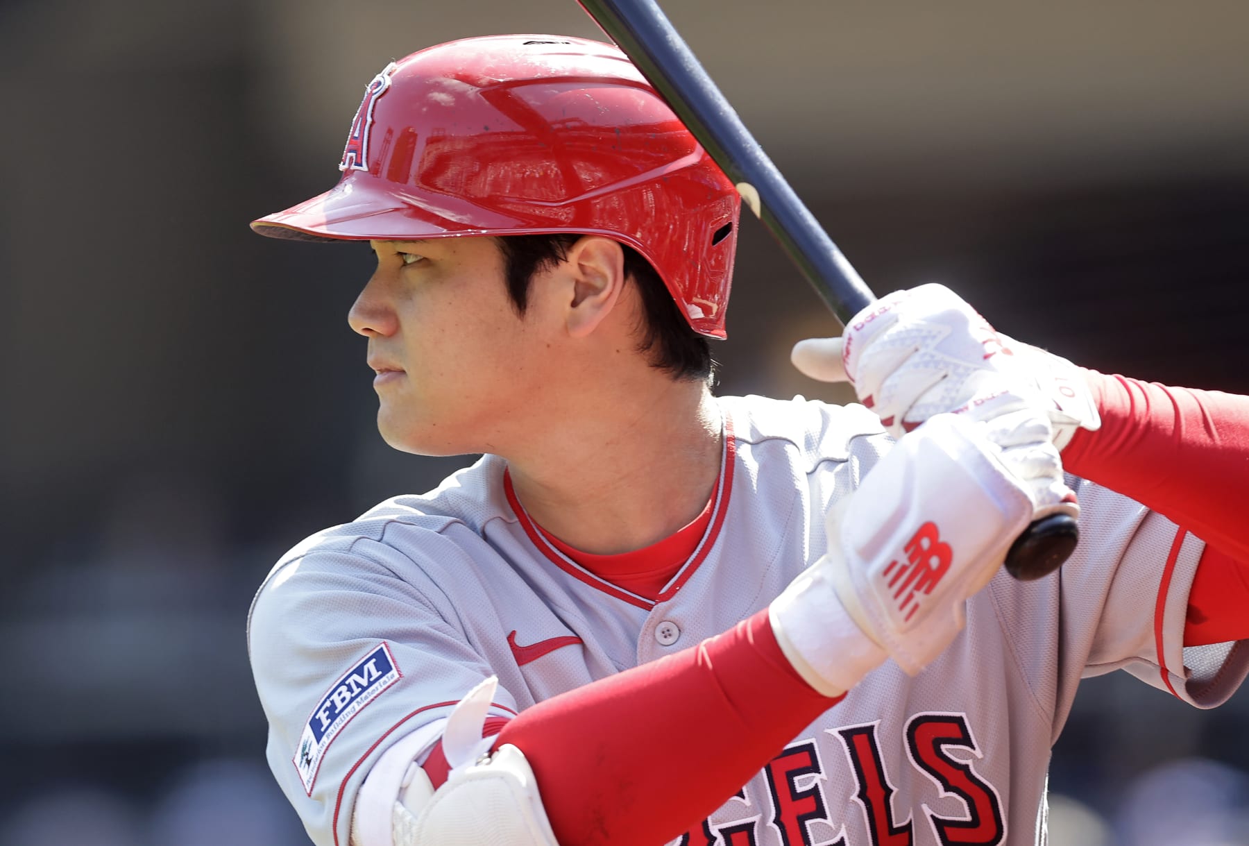 NEW YORK, NEW YORK - AUGUST 27:  Shohei Ohtani #17 of the Los Angeles Angels prepares to bat in the first inning against the New York Mets at Citi Field on August 27, 2023 in New York City. The Mets defeated the Angels 3-2. (Photo by Jim McIsaac/Getty Images)