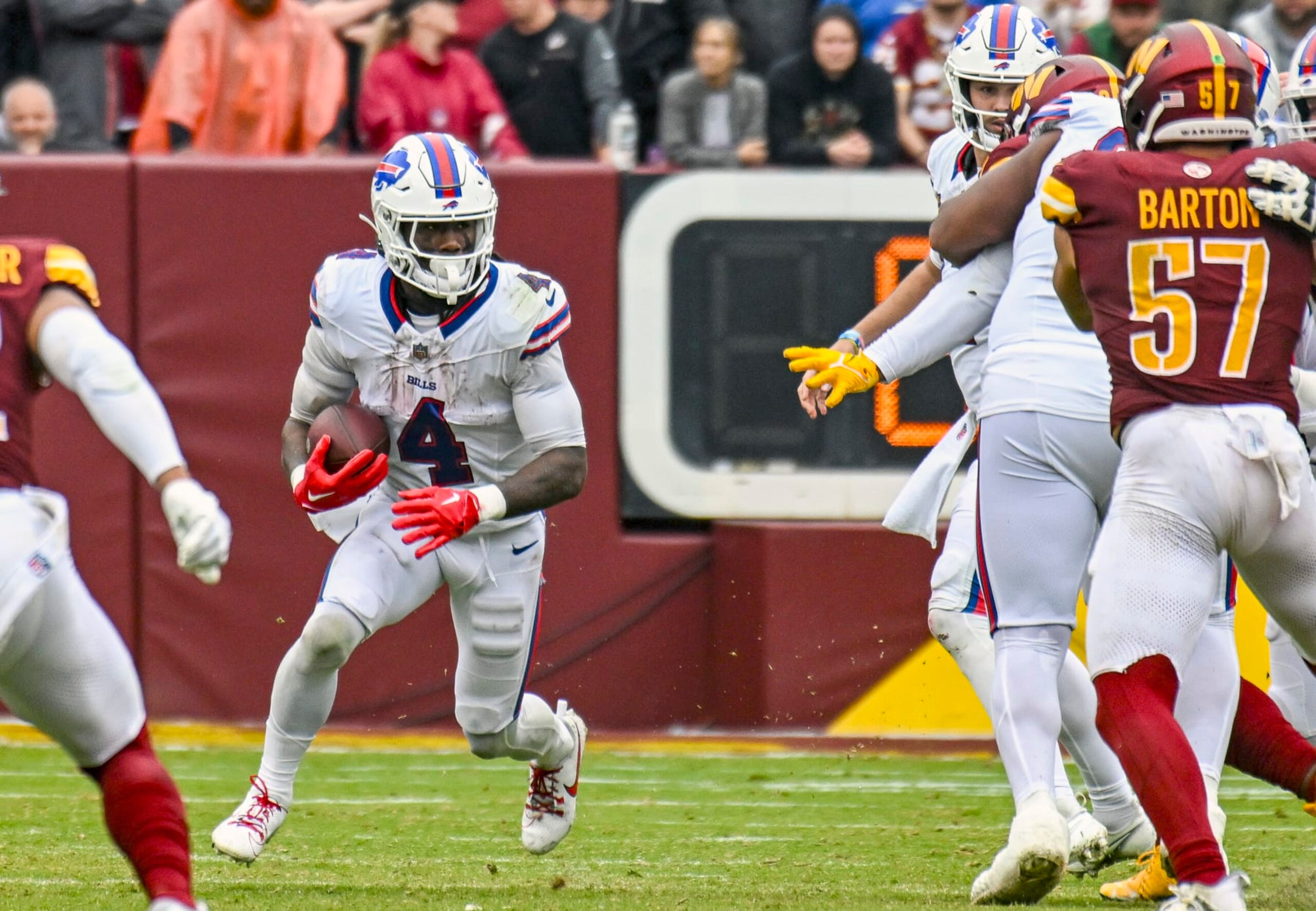 LANDOVER, MD - SEPTEMBER 24: Buffalo Bills running back James Cook (4) in action during the NFL game between the Buffalo Bills and the Washington Commanders on September 24, 2023 at Fed Ex Field in Landover, MD.  (Photo by Mark Goldman/Icon Sportswire via Getty Images)