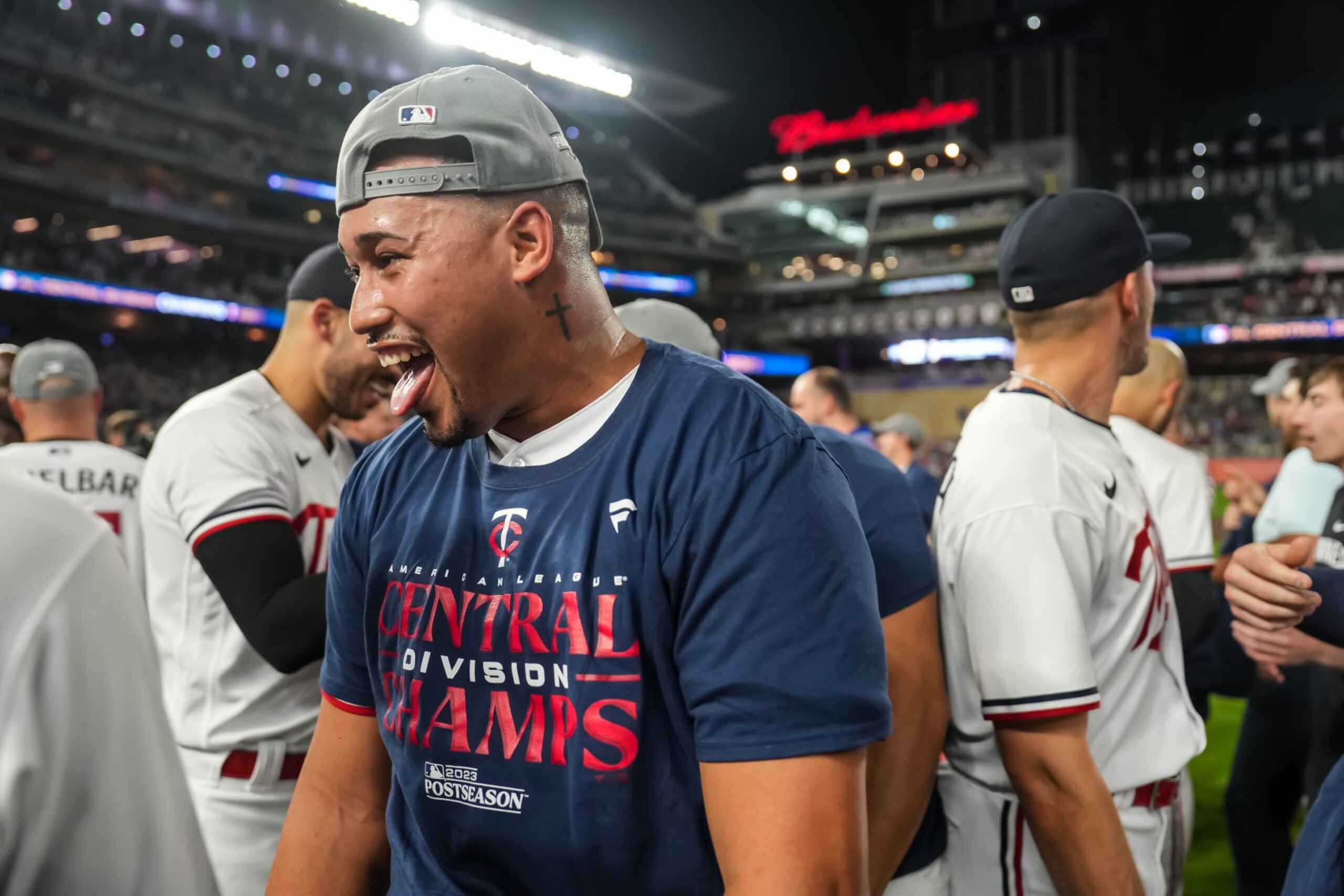 MINNEAPOLIS, MN - SEPTEMBER 22: Jhoan Duran #59 celebrates after clinching the AL Central Division against the Los Angeles Angels on September 22, 2023 at Target Field in Minneapolis, Minnesota. (Photo by Brace Hemmelgarn/Minnesota Twins/Getty Images)