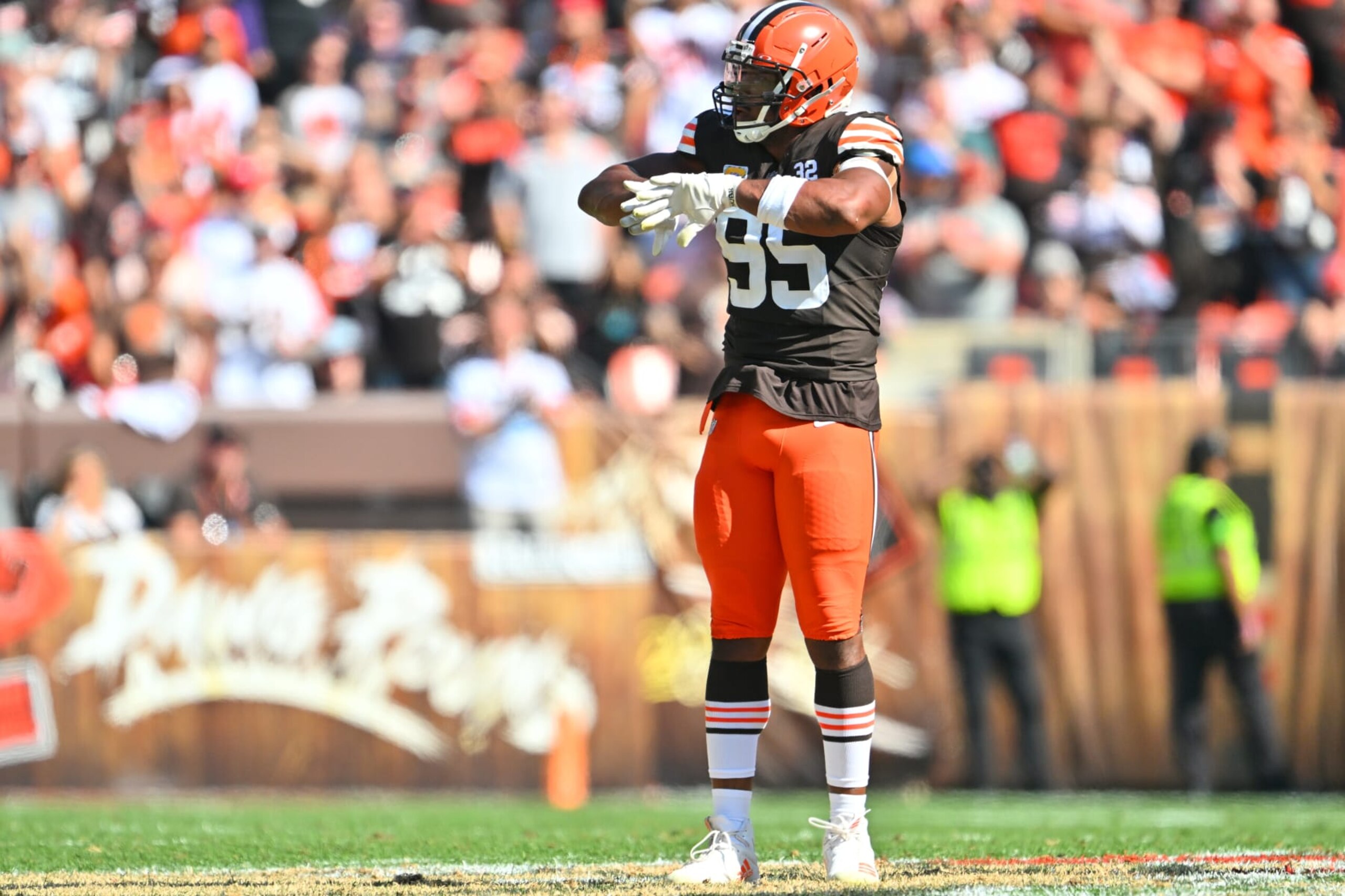 CLEVELAND, OHIO - OCTOBER 01: Myles Garrett #95 of the Cleveland Browns celebrates after a sack during the second quarter against the Baltimore Ravens at Cleveland Browns Stadium on October 01, 2023 in Cleveland, Ohio. (Photo by Jason Miller/Getty Images)