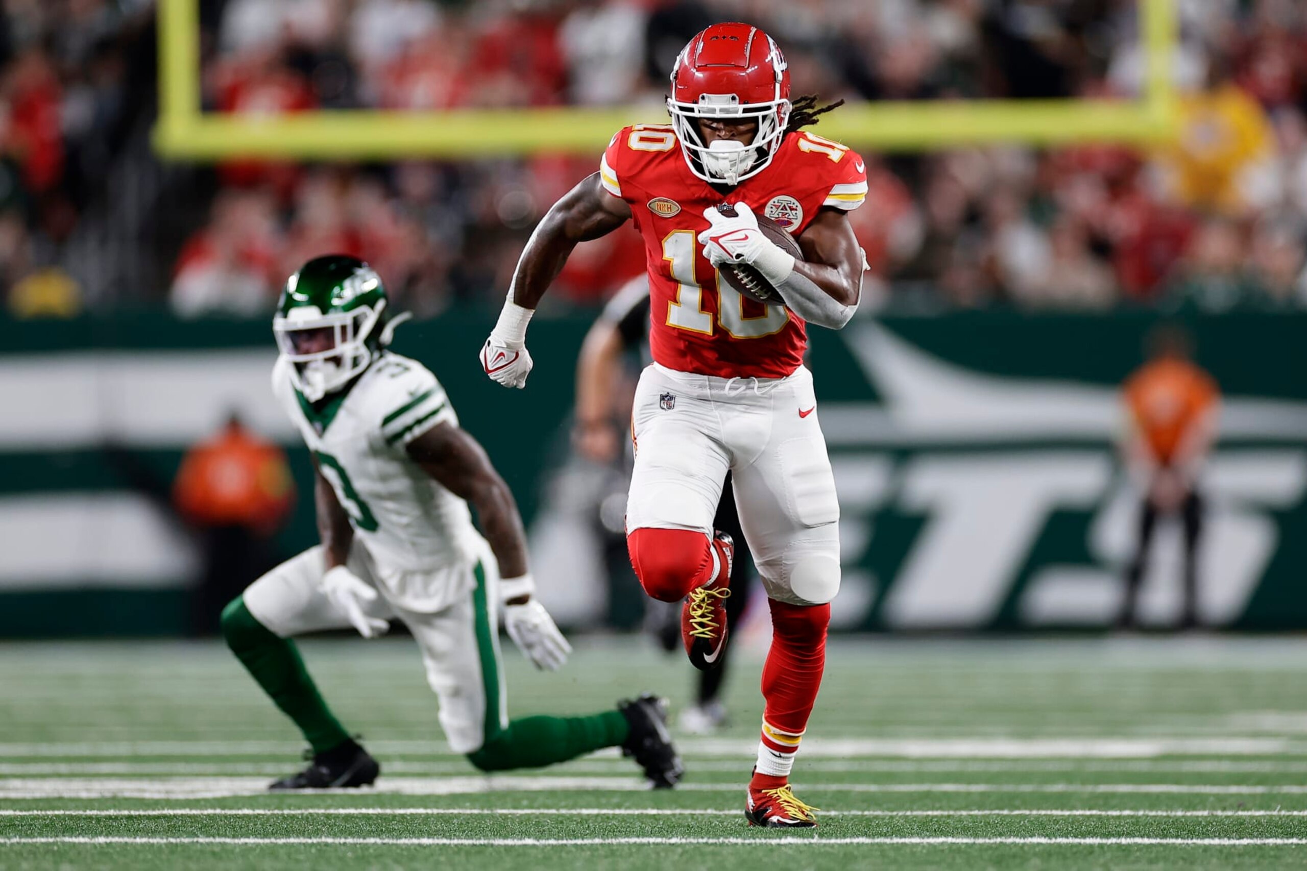 Kansas City Chiefs running back Isiah Pacheco (10) runs for a touchdown against the New York Jets during the first quarter of an NFL football game, Sunday, Oct. 1, 2023, in East Rutherford, N.J. (AP Photo/Adam Hunger)