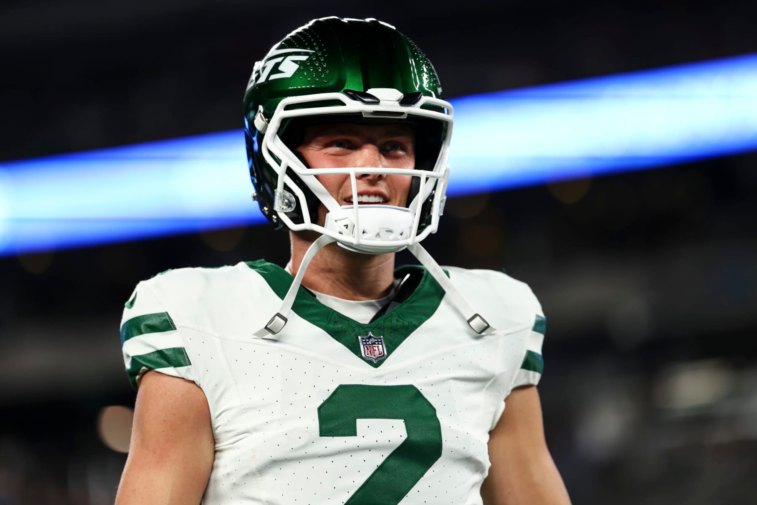 EAST RUTHERFORD, NJ - OCTOBER 01: Zach Wilson #2 of the New York Jets smiles prior to an NFL football game against the Kansas City Chiefs at MetLife Stadium on October 1, 2023 in East Rutherford, New Jersey. (Photo by Kevin Sabitus/Getty Images)