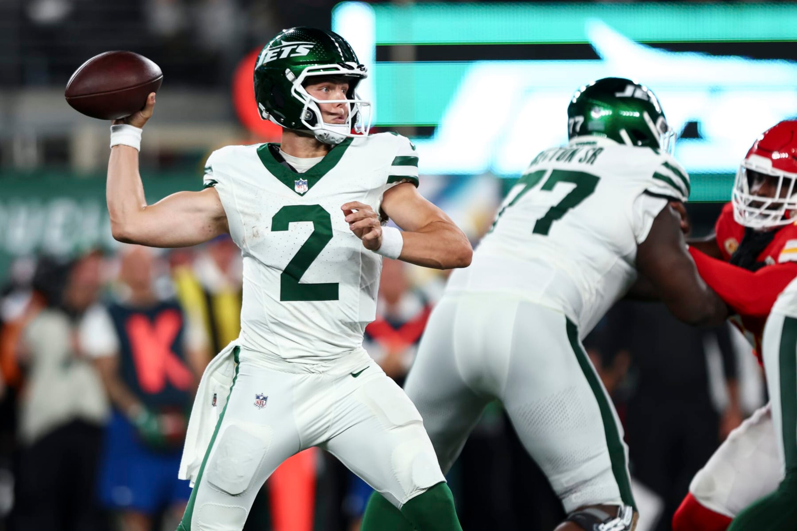 EAST RUTHERFORD, NJ - OCTOBER 1: Zach Wilson #2 of the New York Jets throws a pass during the fourth quarter of an NFL football game against the Kansas City Chiefs at MetLife Stadium on October 1, 2023 in East Rutherford, New Jersey. (Photo by Kevin Sabitus/Getty Images)