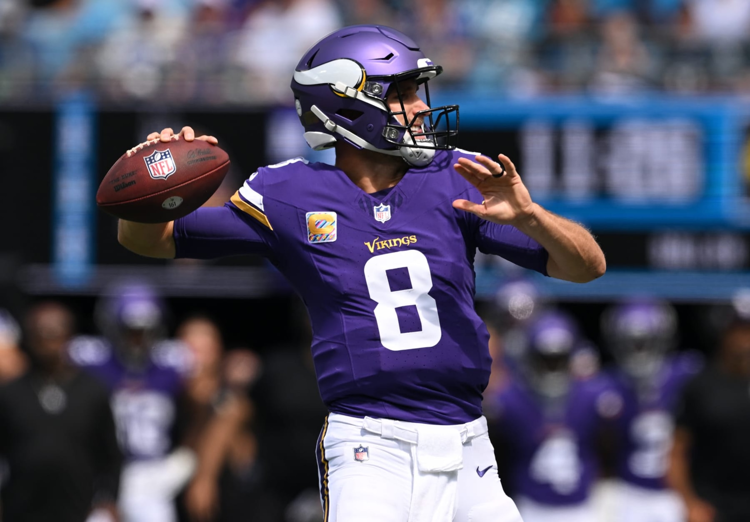 CHARLOTTE, NORTH CAROLINA - OCTOBER 01: Kirk Cousins #8 of the Minnesota Vikings passes against the Carolina Panthers at Bank of America Stadium on October 01, 2023 in Charlotte, North Carolina. (Photo by Grant Halverson/Getty Images)