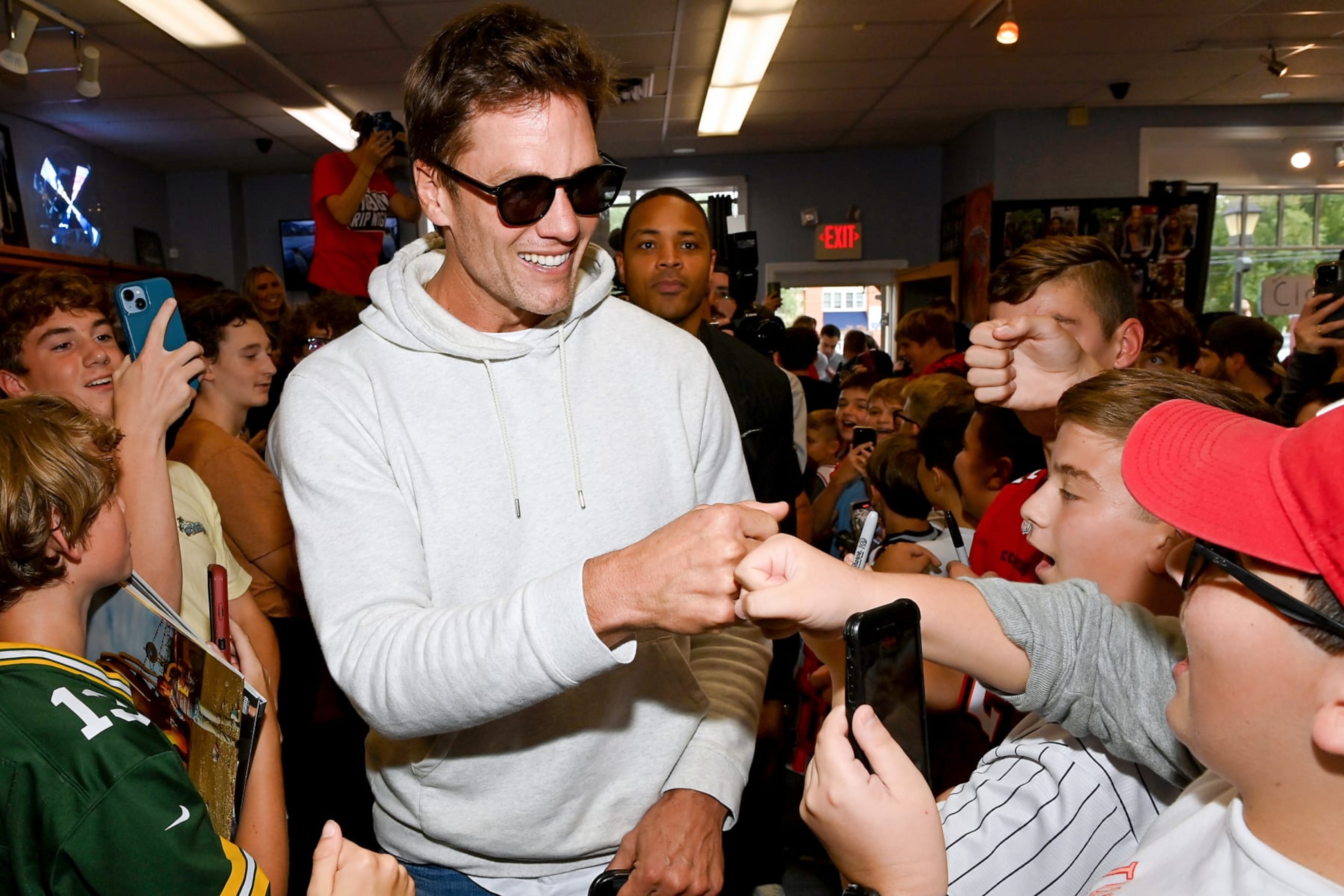 LINWOOD, NEW JERSEY - SEPTEMBER 30: Tom Brady attends Fanatics and Topps 'Hobby Rip Night' Event with Michael Rubin, Tom Brady, Kevin Hart and Travis Scott on September 30, 2023 in Linwood, New Jersey. (Photo by Dave Kotinsky/Getty Images for Fanatics)