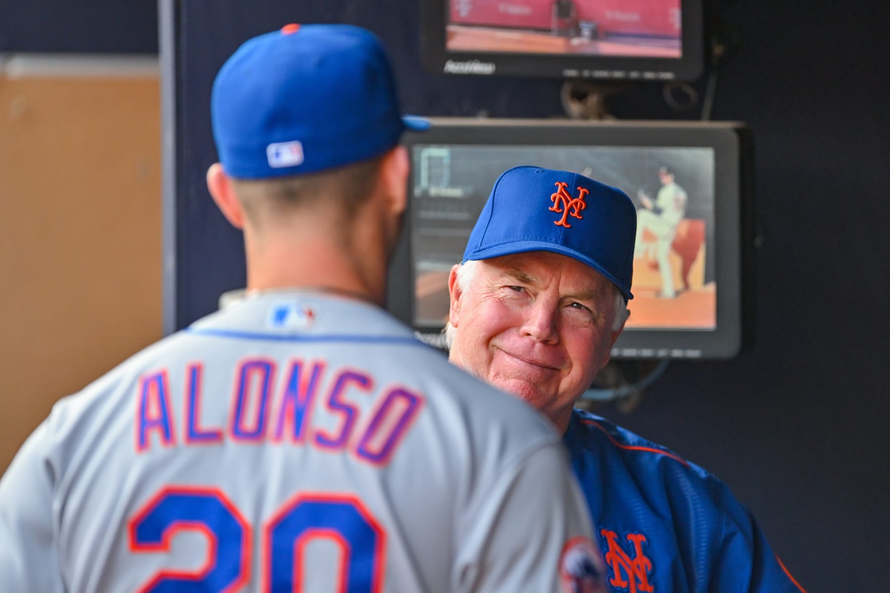 ATLANTA, GA  JUNE 07:  New York manager Buck Showalter (11) talks with first baseman Pete Alonso (20) prior to the start of the MLB game between the New York Mets and the Atlanta Braves on June 7th, 2023 at Truist Park in Atlanta, GA. (Photo by Rich von Biberstein/Icon Sportswire via Getty Images)